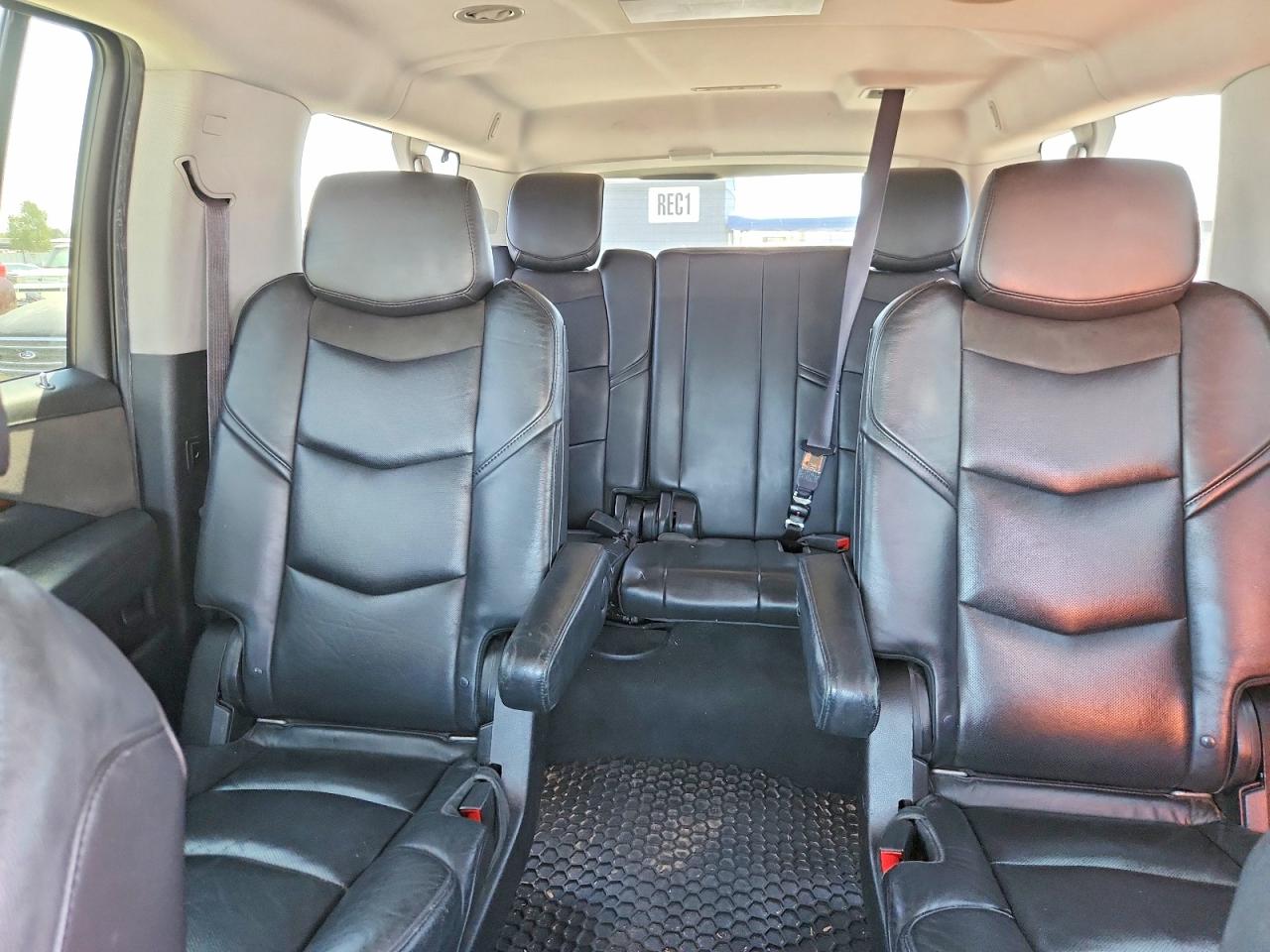 2015 Cadillac Escalade Esv Premium Black vin: 1GYS4TKJXFR636878