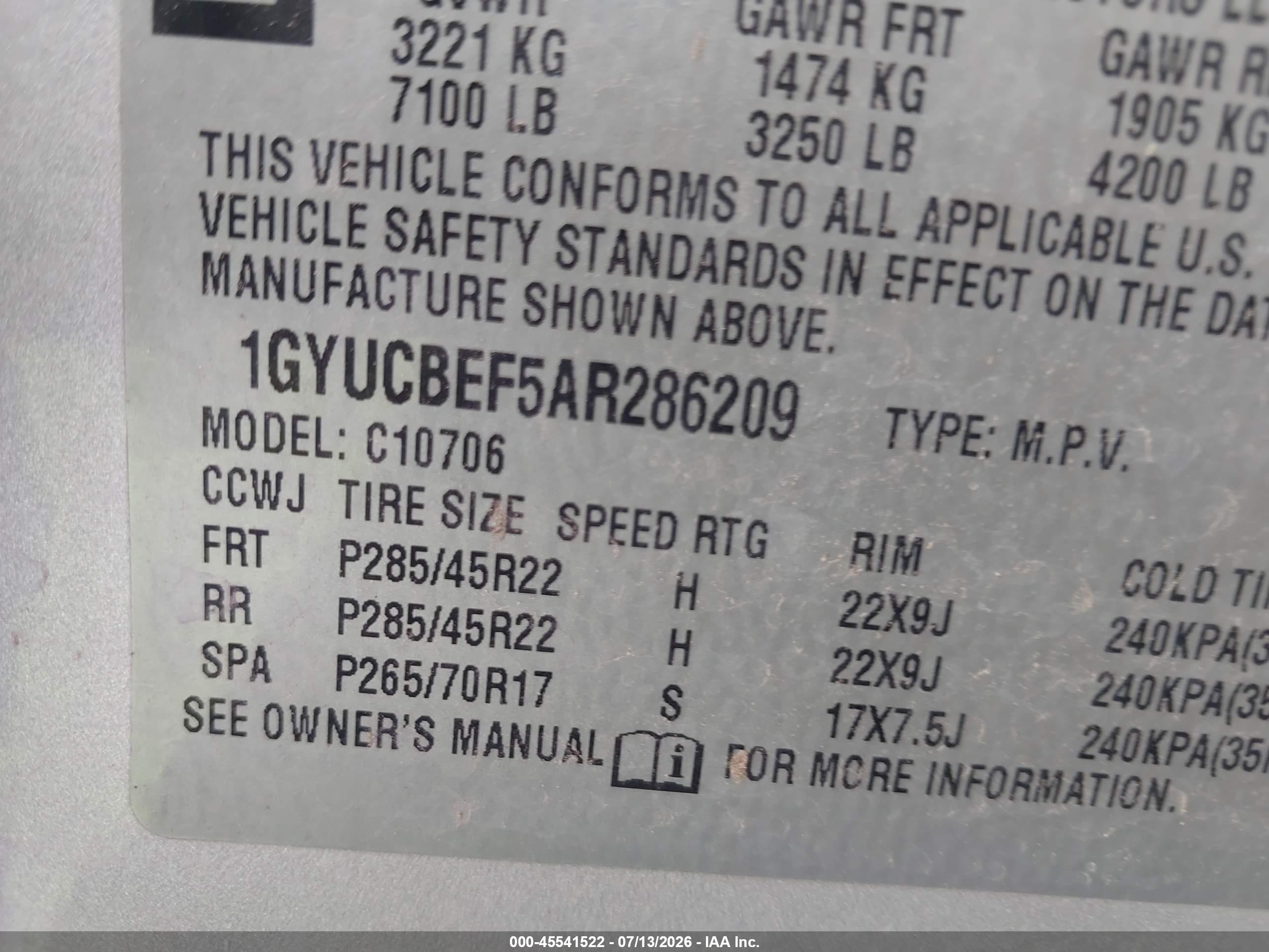 2010 Cadillac Escalade Luxury Silver vin: 1GYUCBEF5AR286209