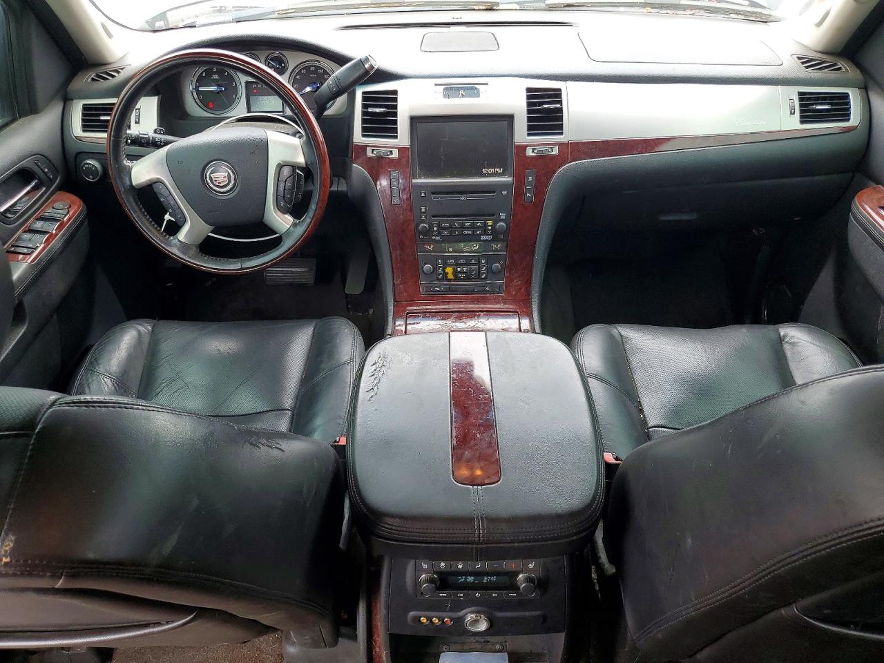 2010 Cadillac Escalade Premium Black vin: 1GYUCCEF1AR195413
