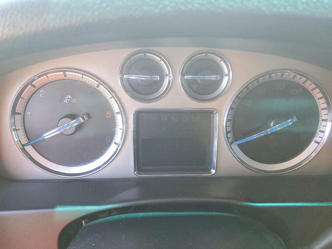 2010 Cadillac Escalade Premium Beige vin: 1GYUCCEF6AR154176