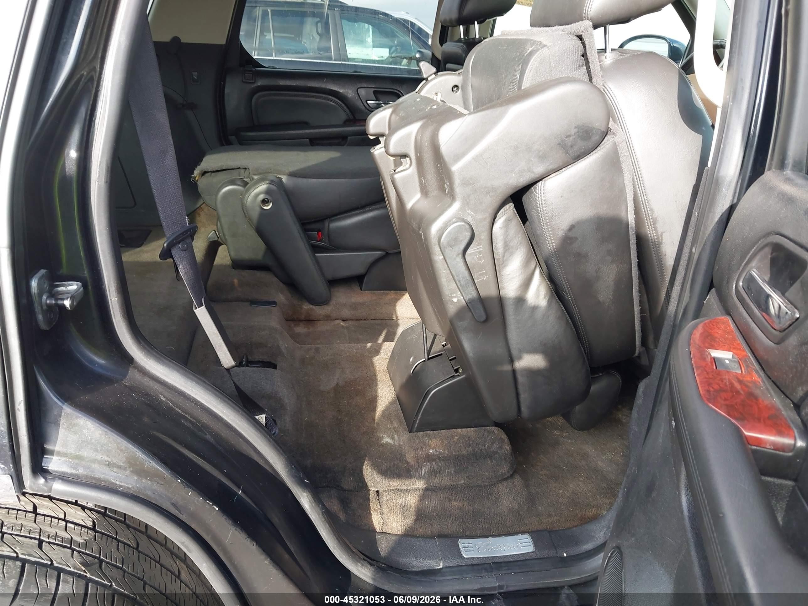 2010 Cadillac Escalade Premium Black vin: 1GYUCCEF8AR192993
