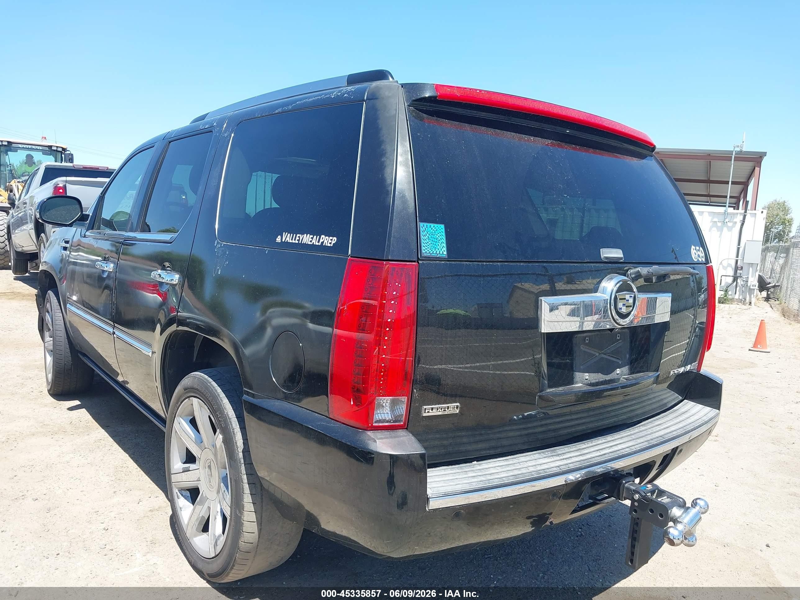 2010 Cadillac Escalade Premium Black vin: 1GYUCCEF8AR253534