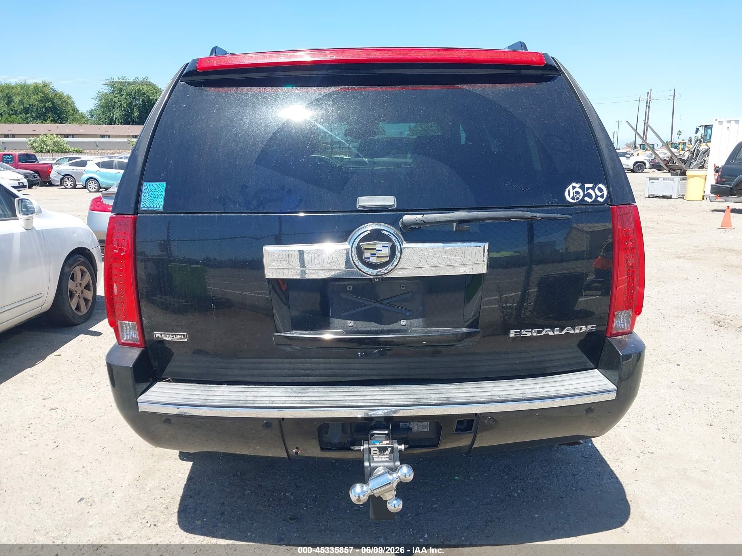2010 Cadillac Escalade Premium Black vin: 1GYUCCEF8AR253534