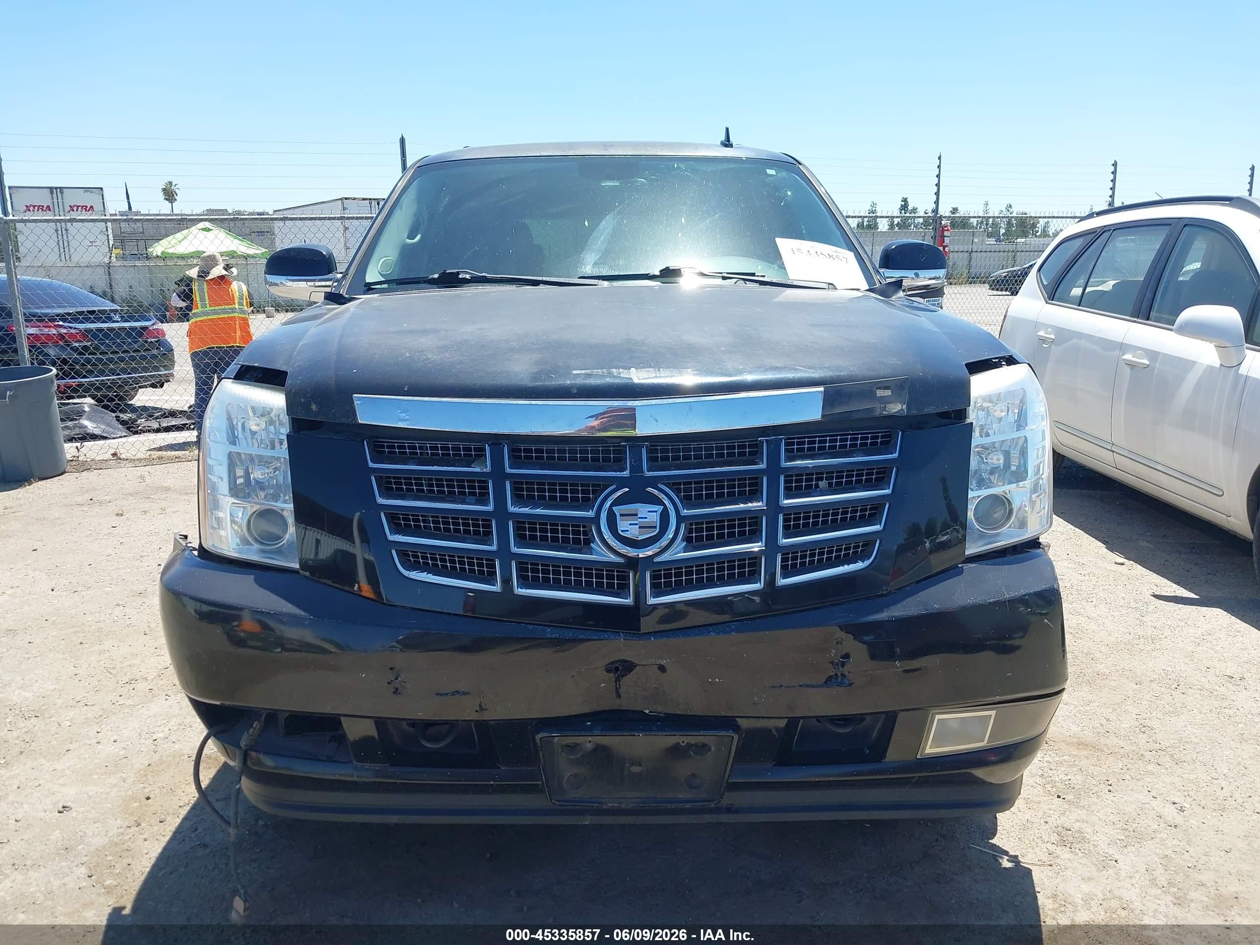 2010 Cadillac Escalade Premium Black vin: 1GYUCCEF8AR253534