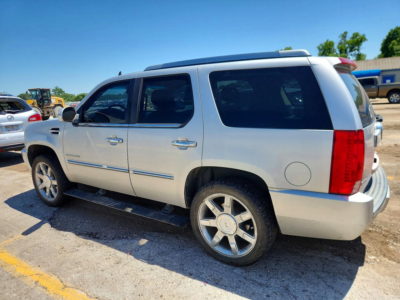 2010 Cadillac Escalade Premium Silver vin: 1GYUCCEF9AR216783