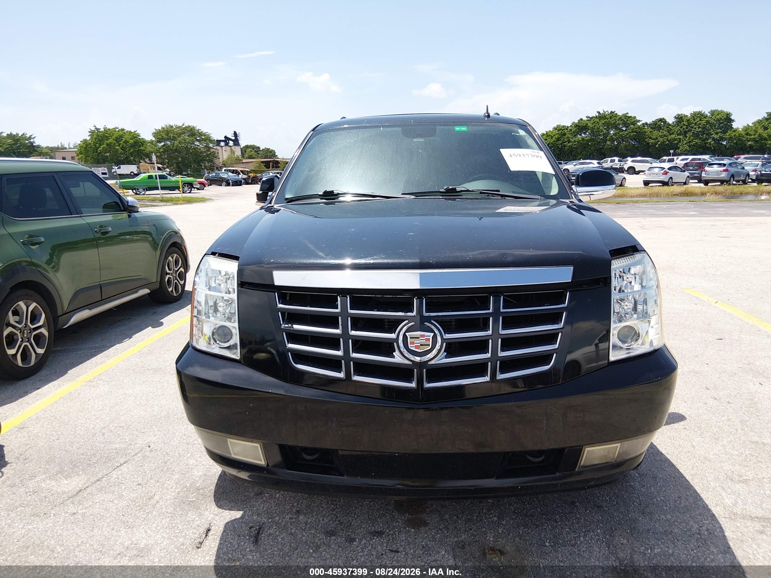2010 Cadillac Escalade Premium Black vin: 1GYUCCEF9AR285389