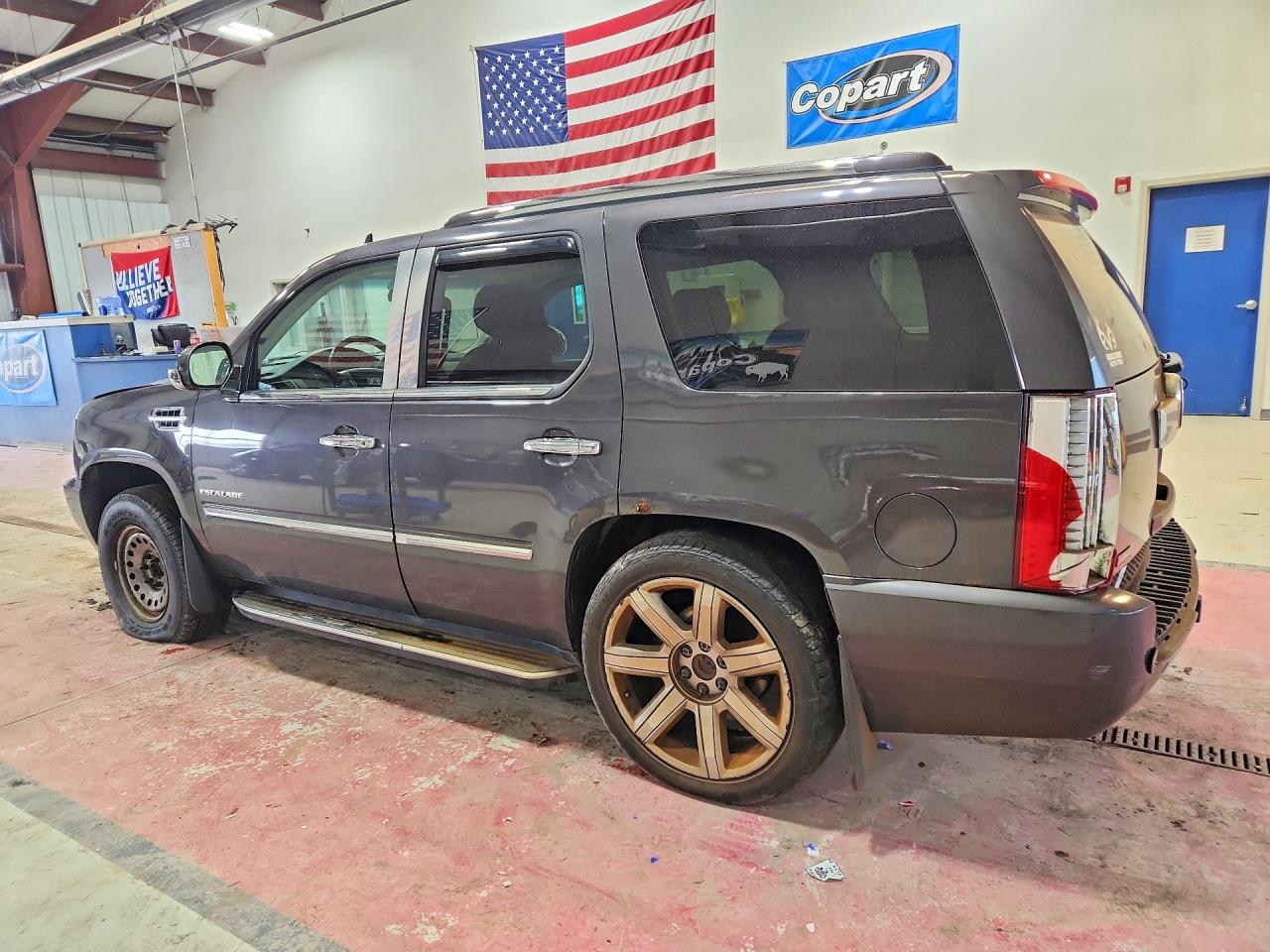2010 Cadillac Escalade Charcoal vin: 1GYUKAEF6AR180963