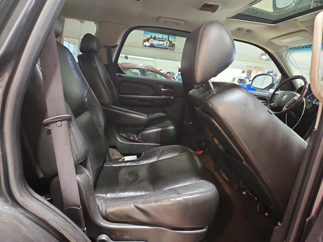 2010 Cadillac Escalade Charcoal vin: 1GYUKAEF6AR180963