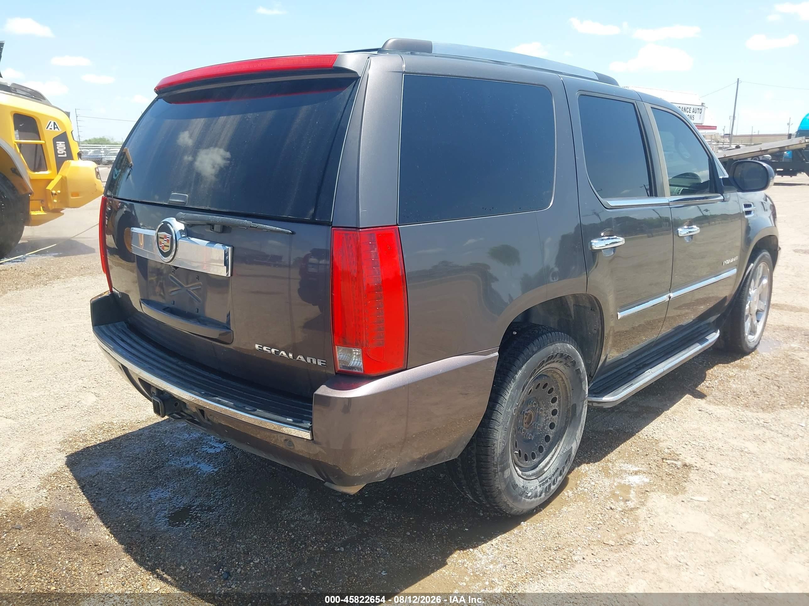 2010 Cadillac Escalade Luxury Gray vin: 1GYUKBEF0AR198588