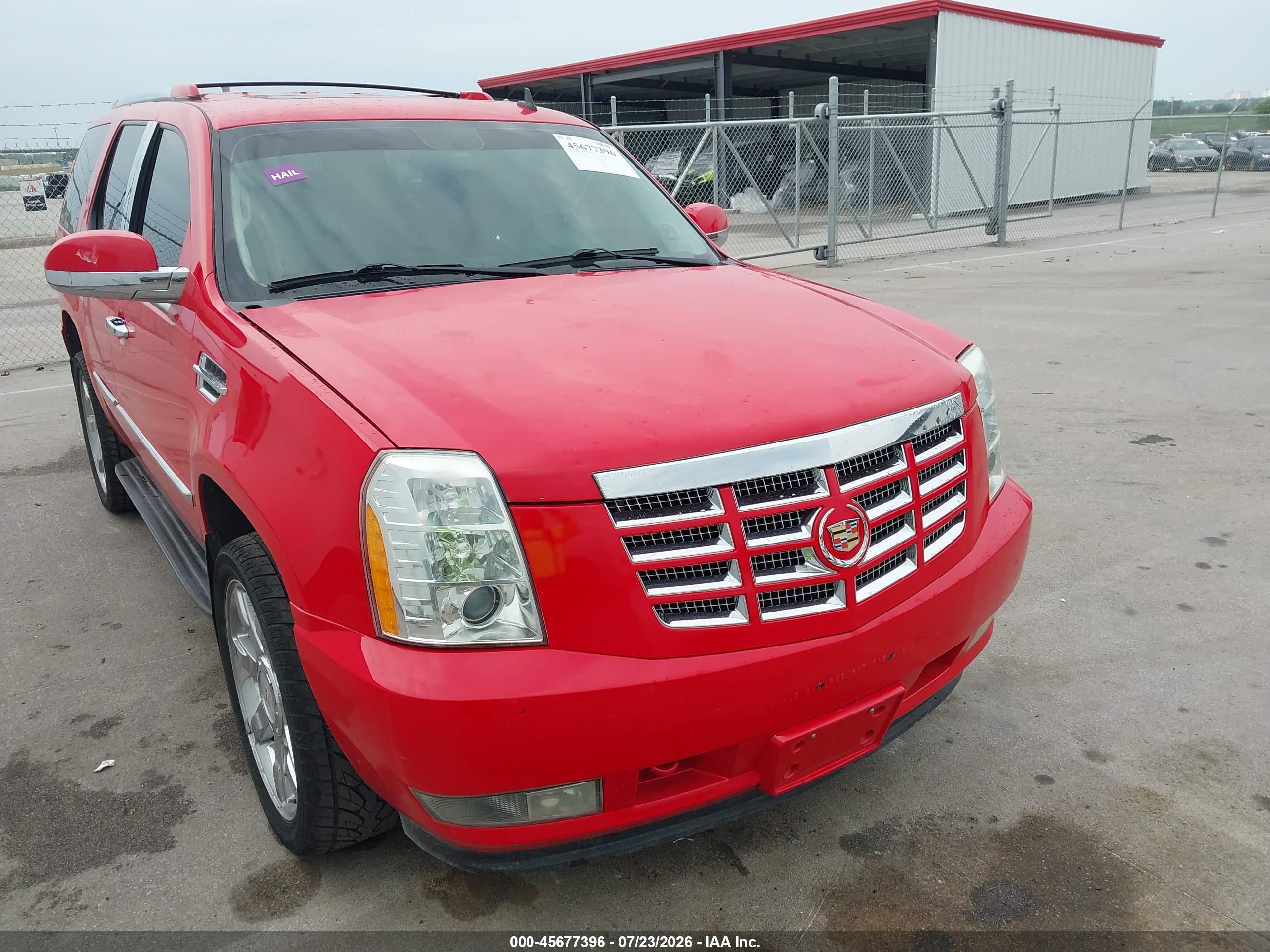 2010 Cadillac Escalade Premium Red vin: 1GYUKCEF7AR172981