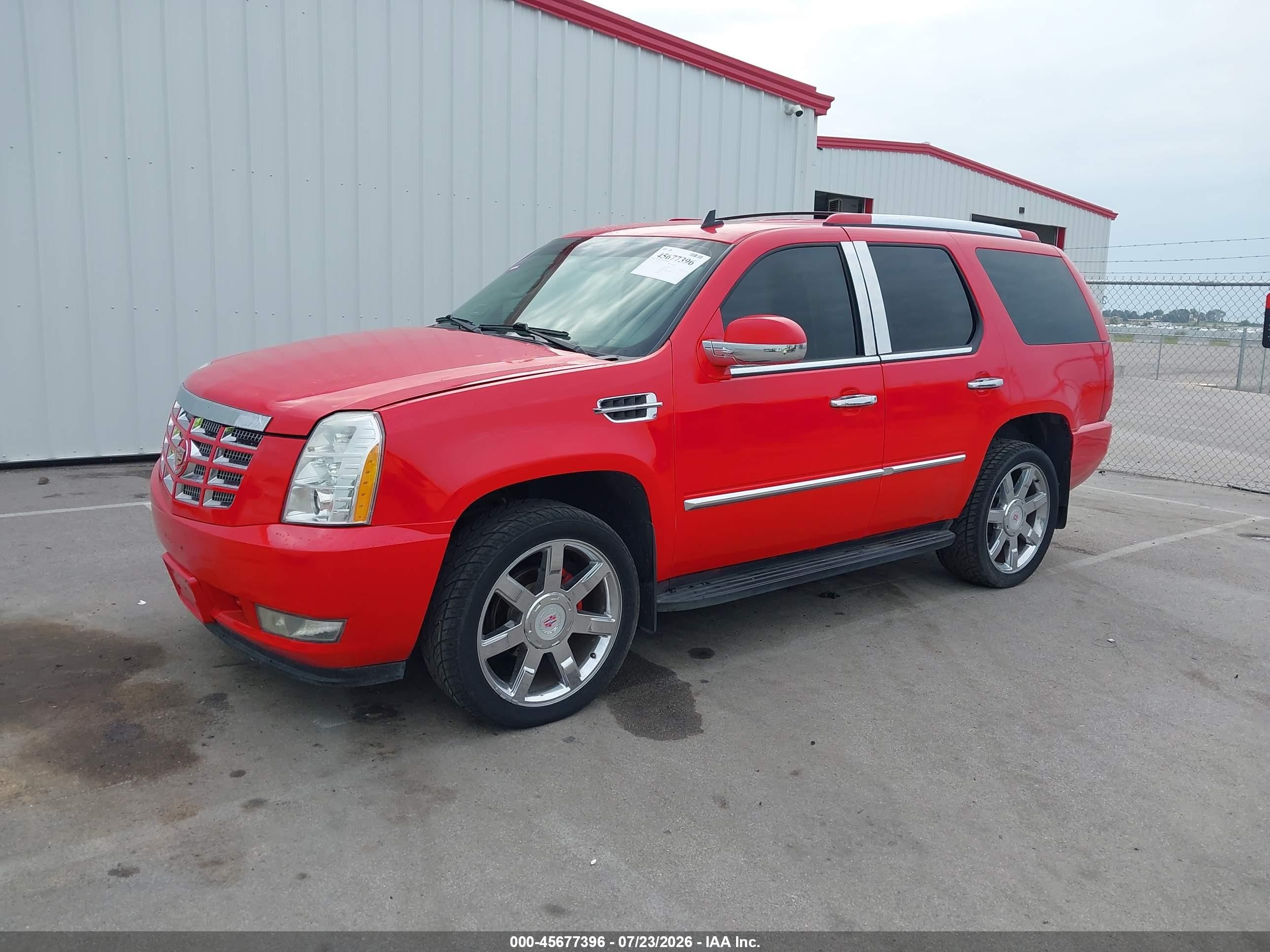 2010 Cadillac Escalade Premium Red vin: 1GYUKCEF7AR172981