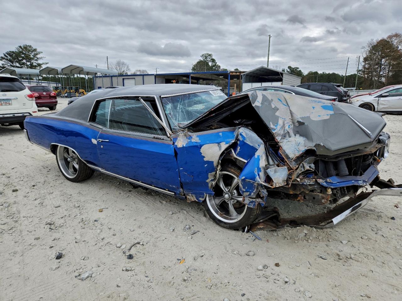 1972 Chevrolet Montecarlo Blue vin: 1H57J2K633348