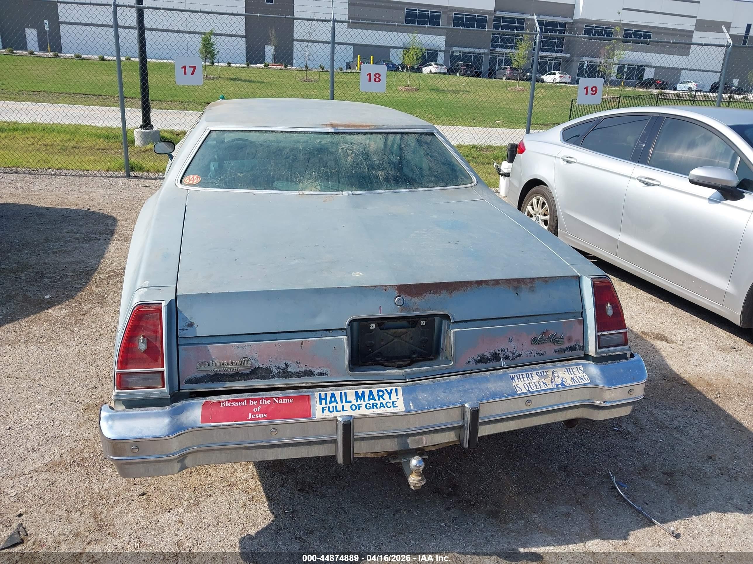 1976 Chevy Monte Carlo   Синий vin: 1H57V6R501808    