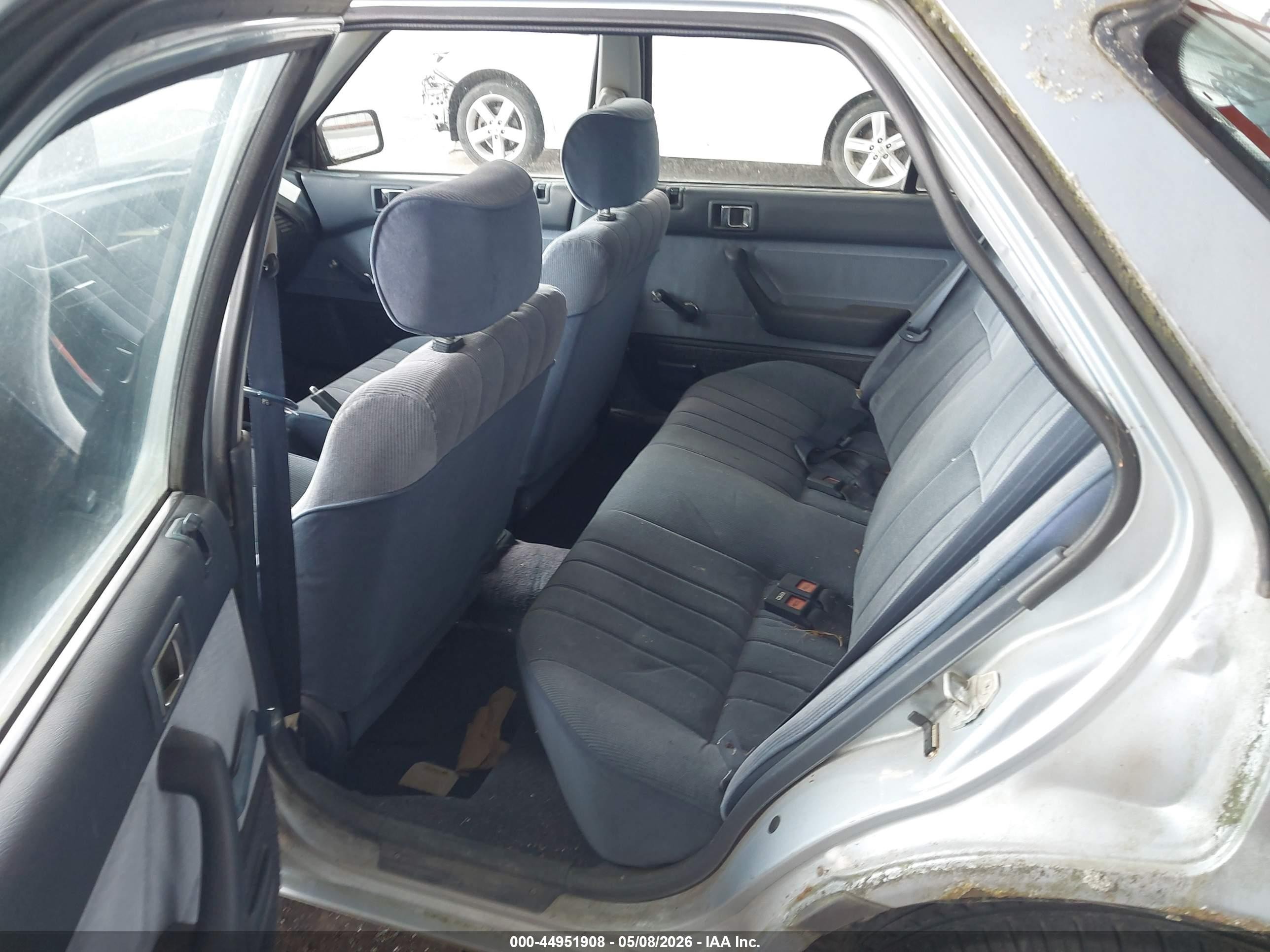 1986 Honda Accord Dx Blue vin: 1HGBA542XGA169110