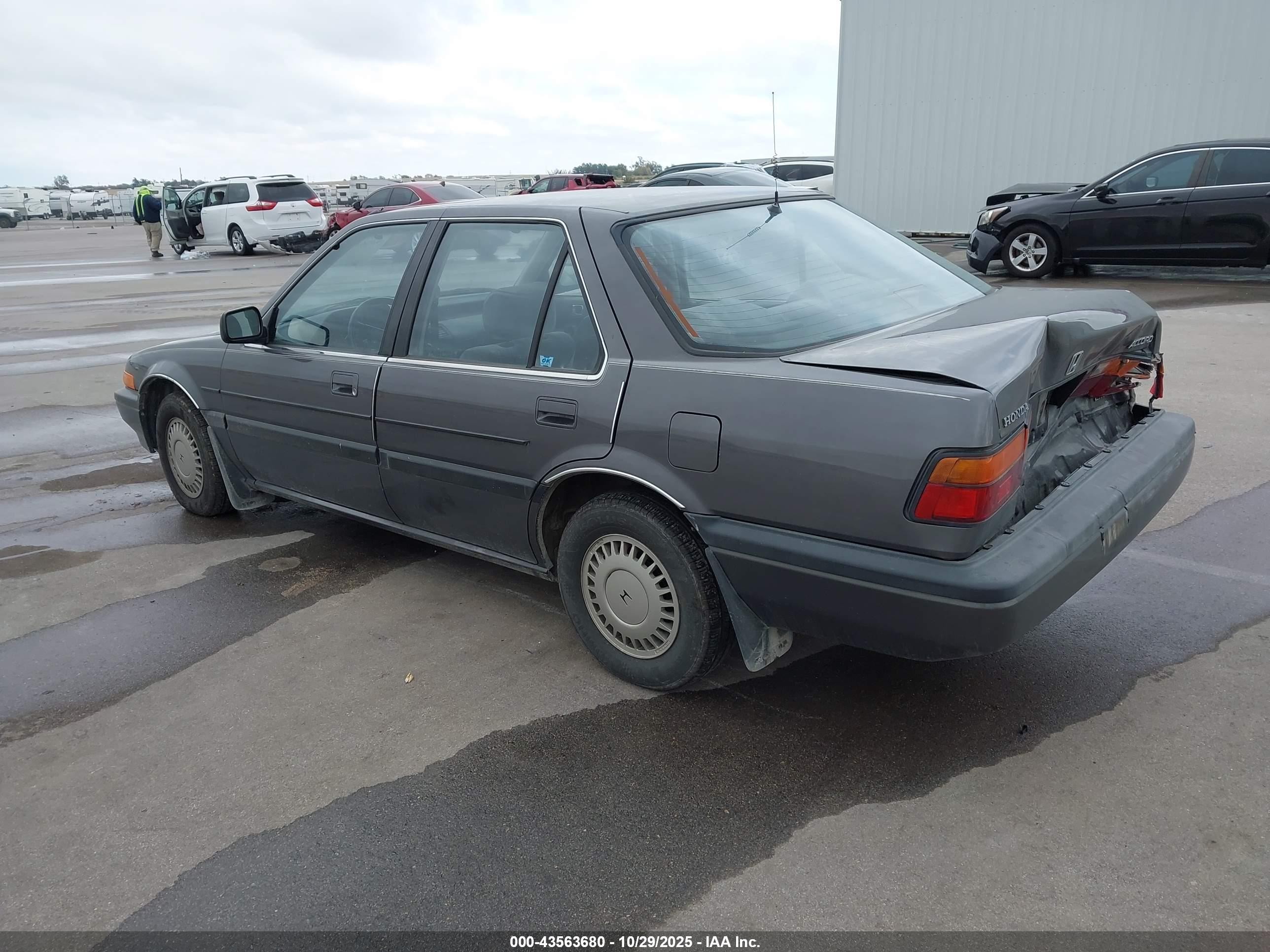 1986 Honda Accord Lxi Gray vin: 1HGBA7448GA151458