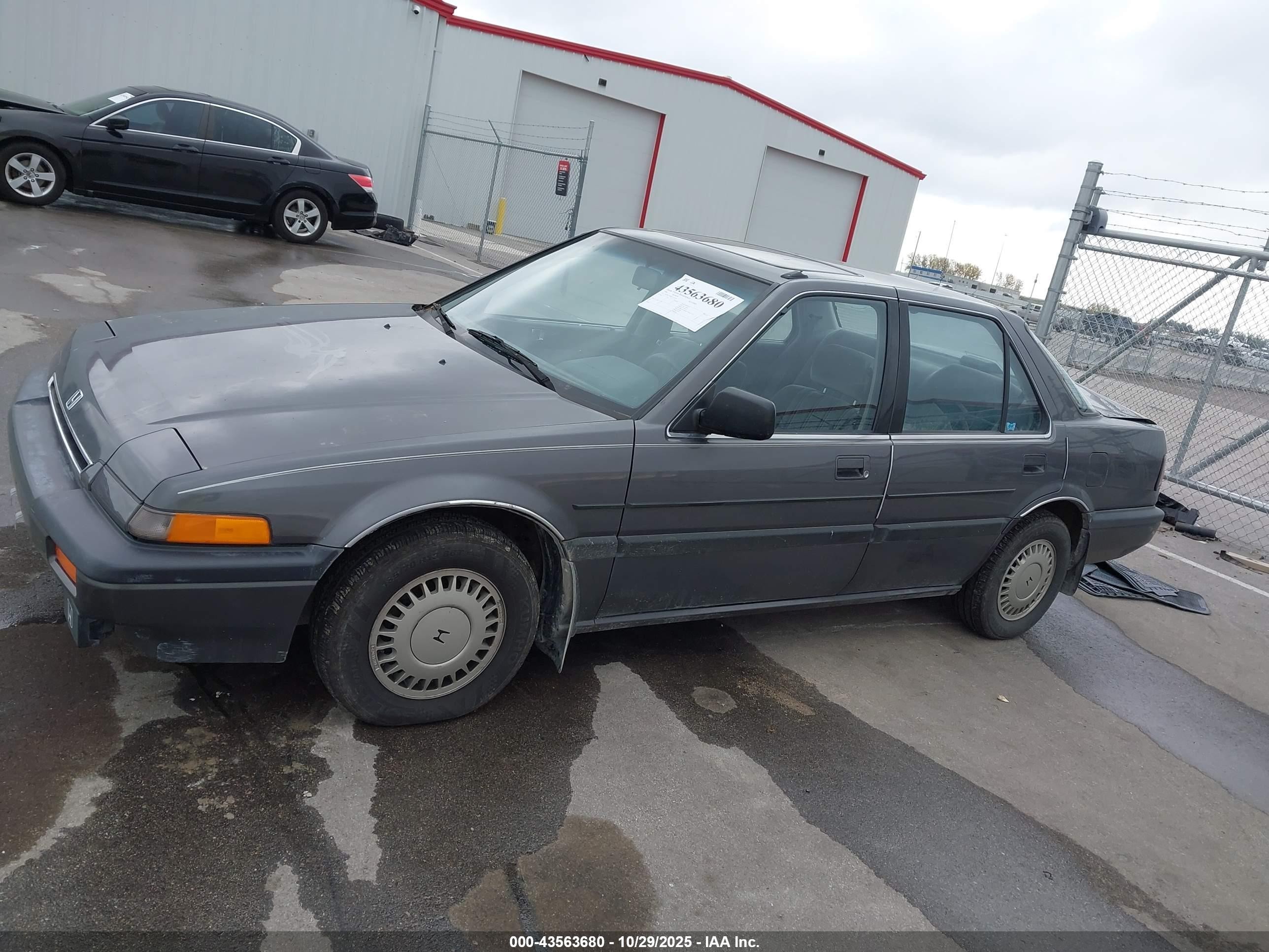 1986 Honda Accord Lxi Gray vin: 1HGBA7448GA151458