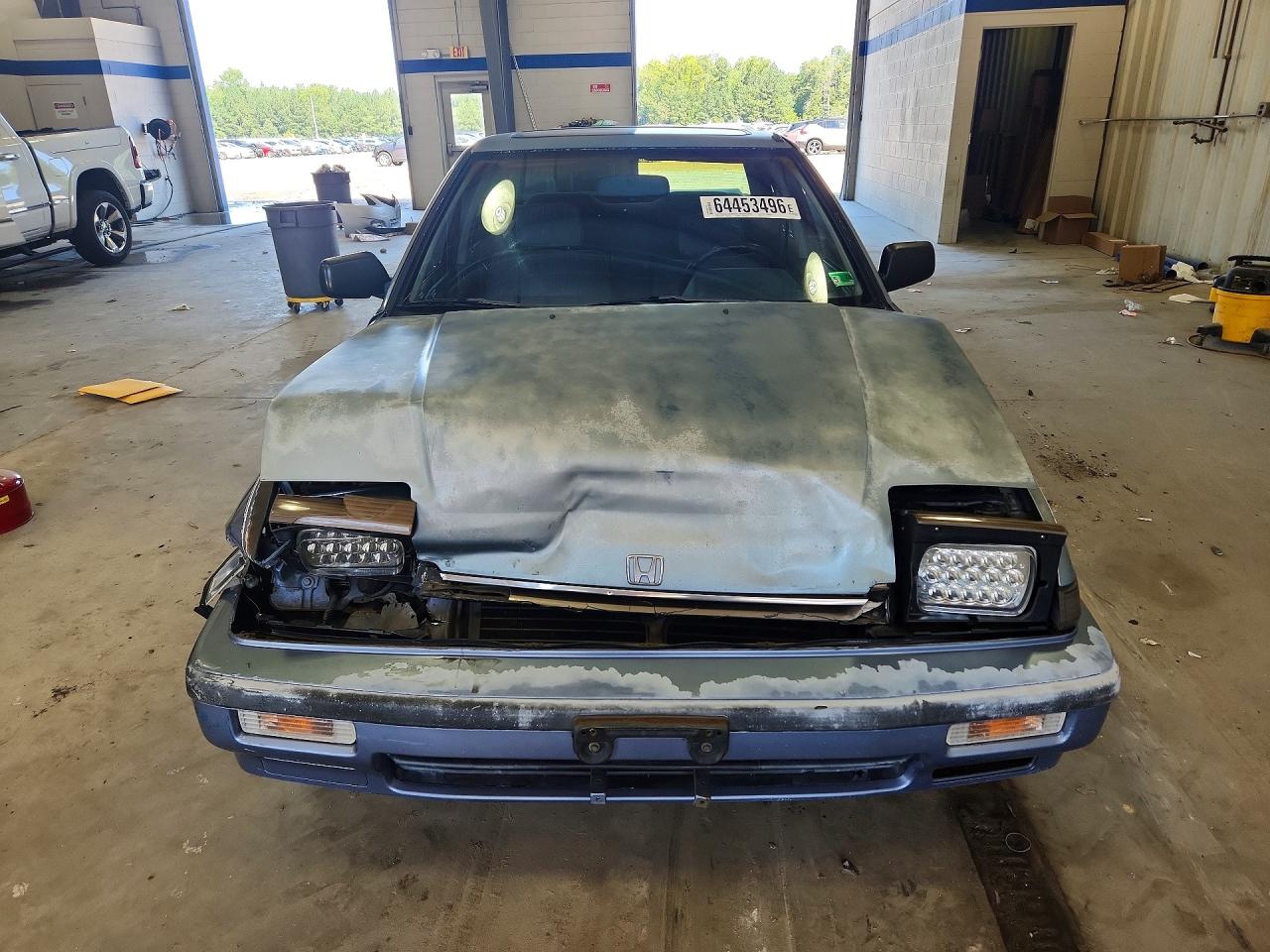 1989 Honda Accord Lxi Silver vin: 1HGCA5546KA069955