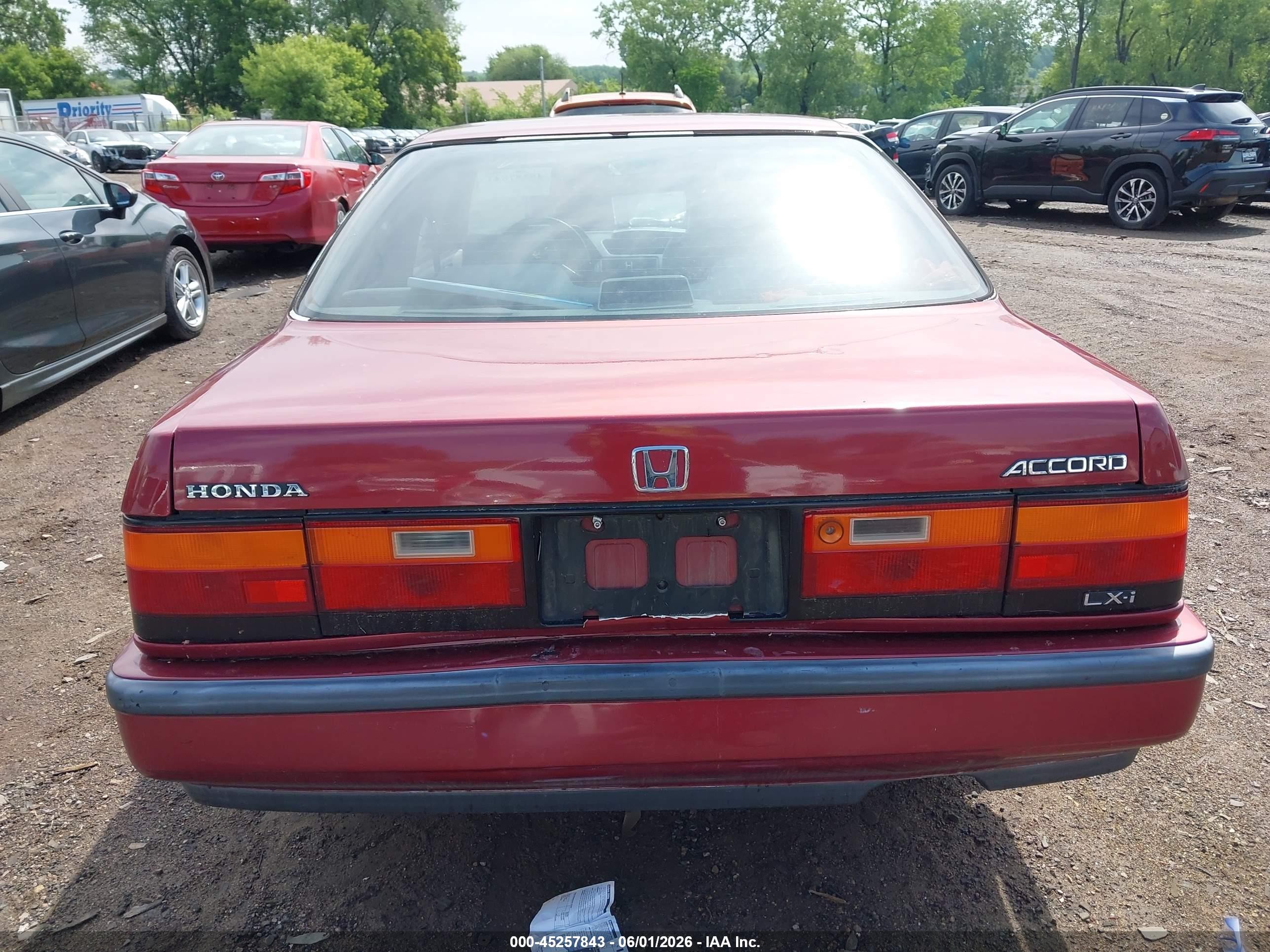 1989 Honda Accord Lxi Red vin: 1HGCA6288KA019765
