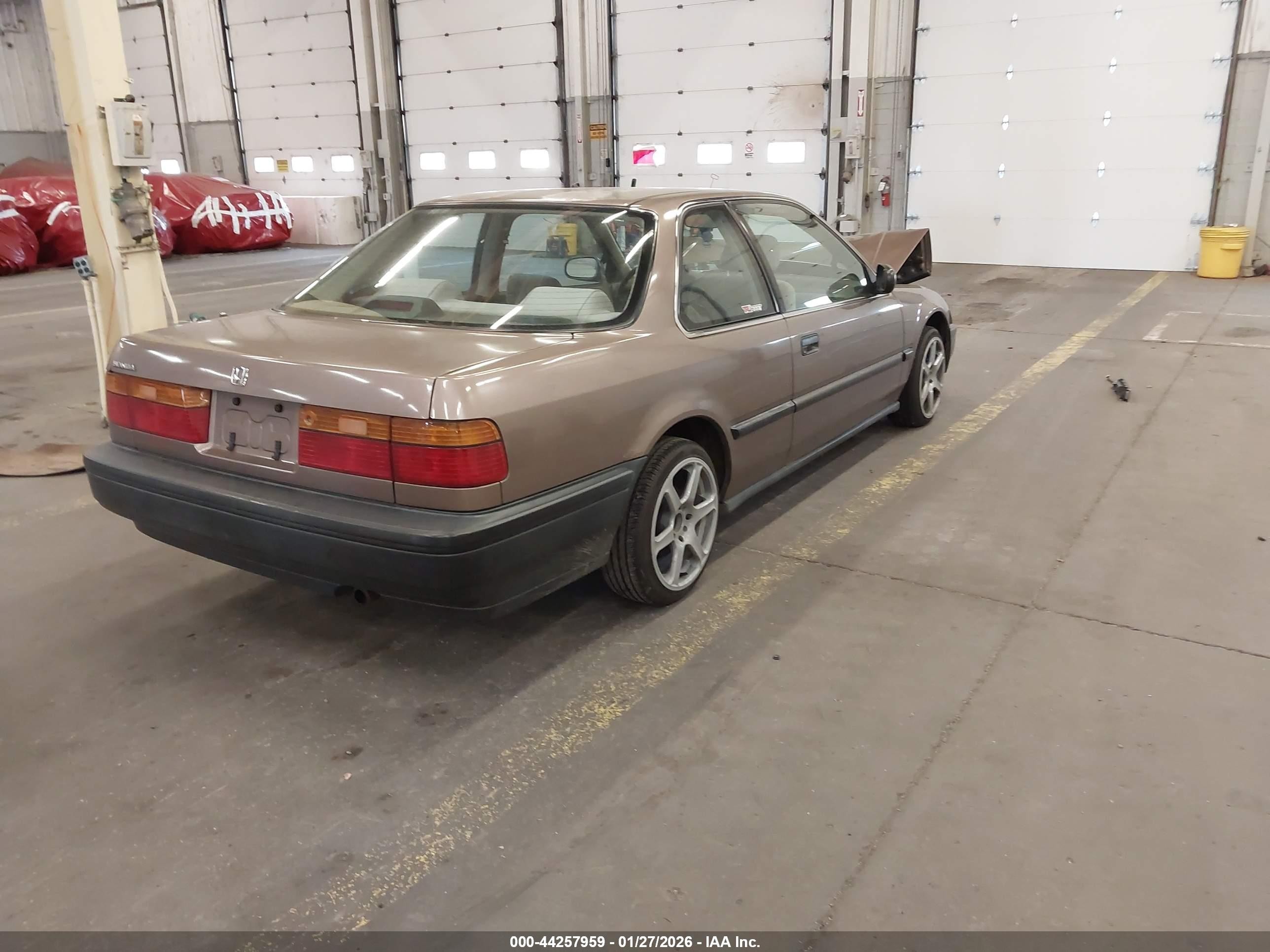 1991 Honda Accord Dx/lx Бежевый vin: 1HGCB7143MA028491