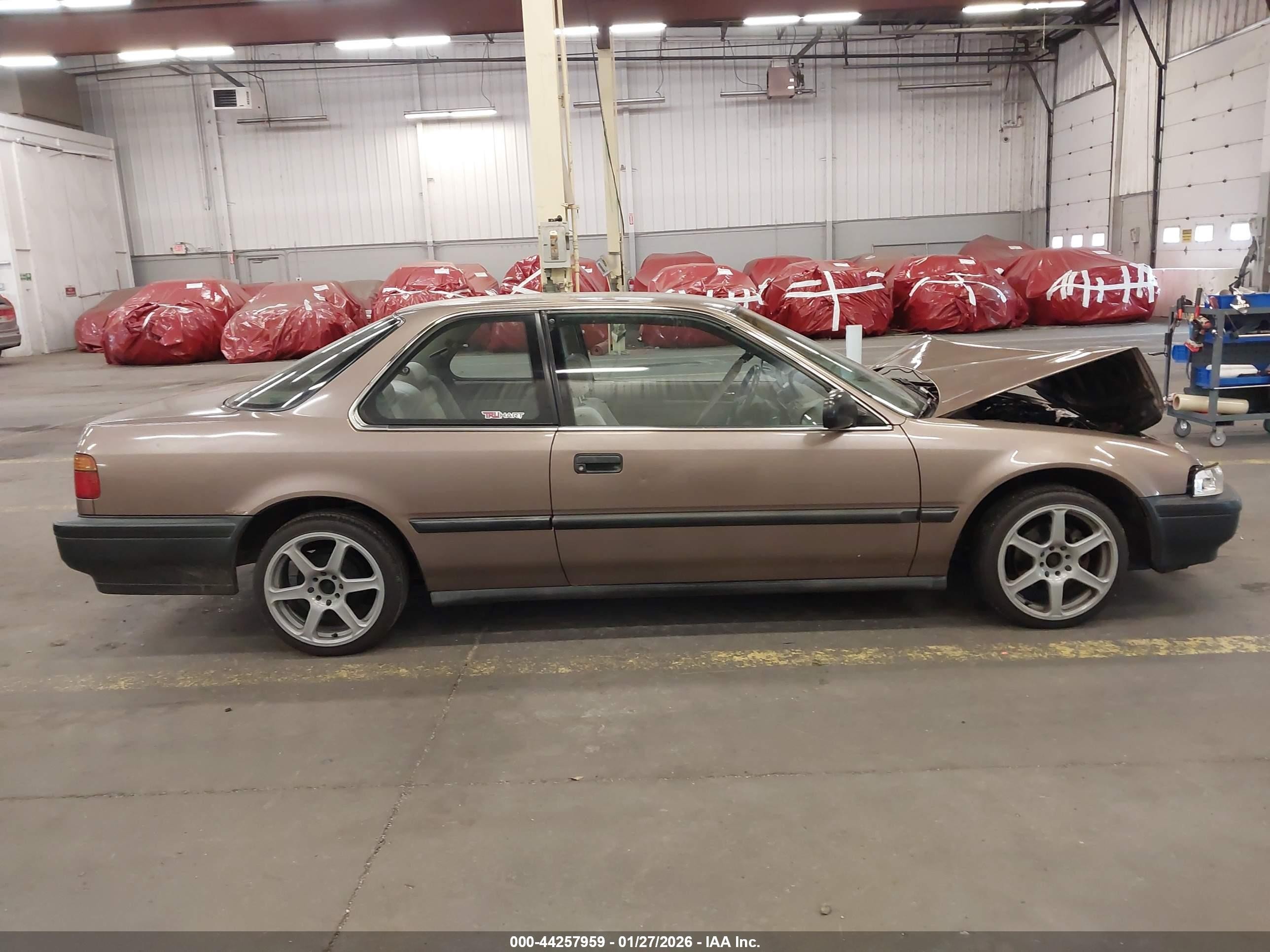 1991 Honda Accord Dx/lx Бежевый vin: 1HGCB7143MA028491
