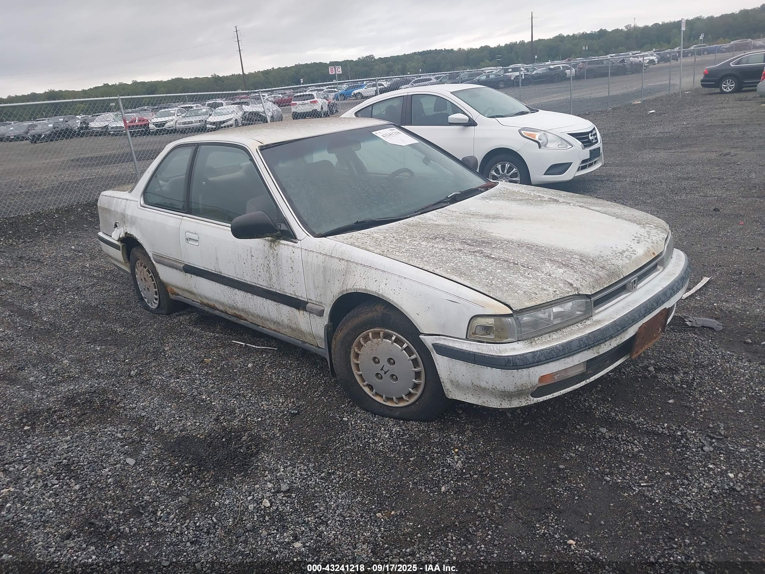 1990 Honda Accord Lx White vin: 1HGCB7150LA014653
