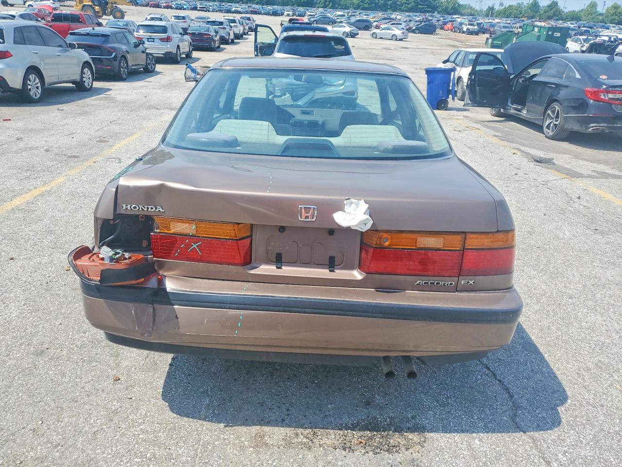 1991 Honda Accord Ex Brown vin: 1HGCB7163MA044207
