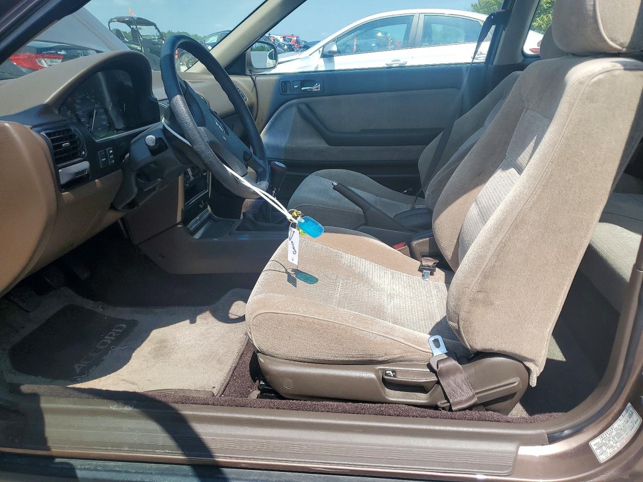 1991 Honda Accord Ex Brown vin: 1HGCB7163MA044207