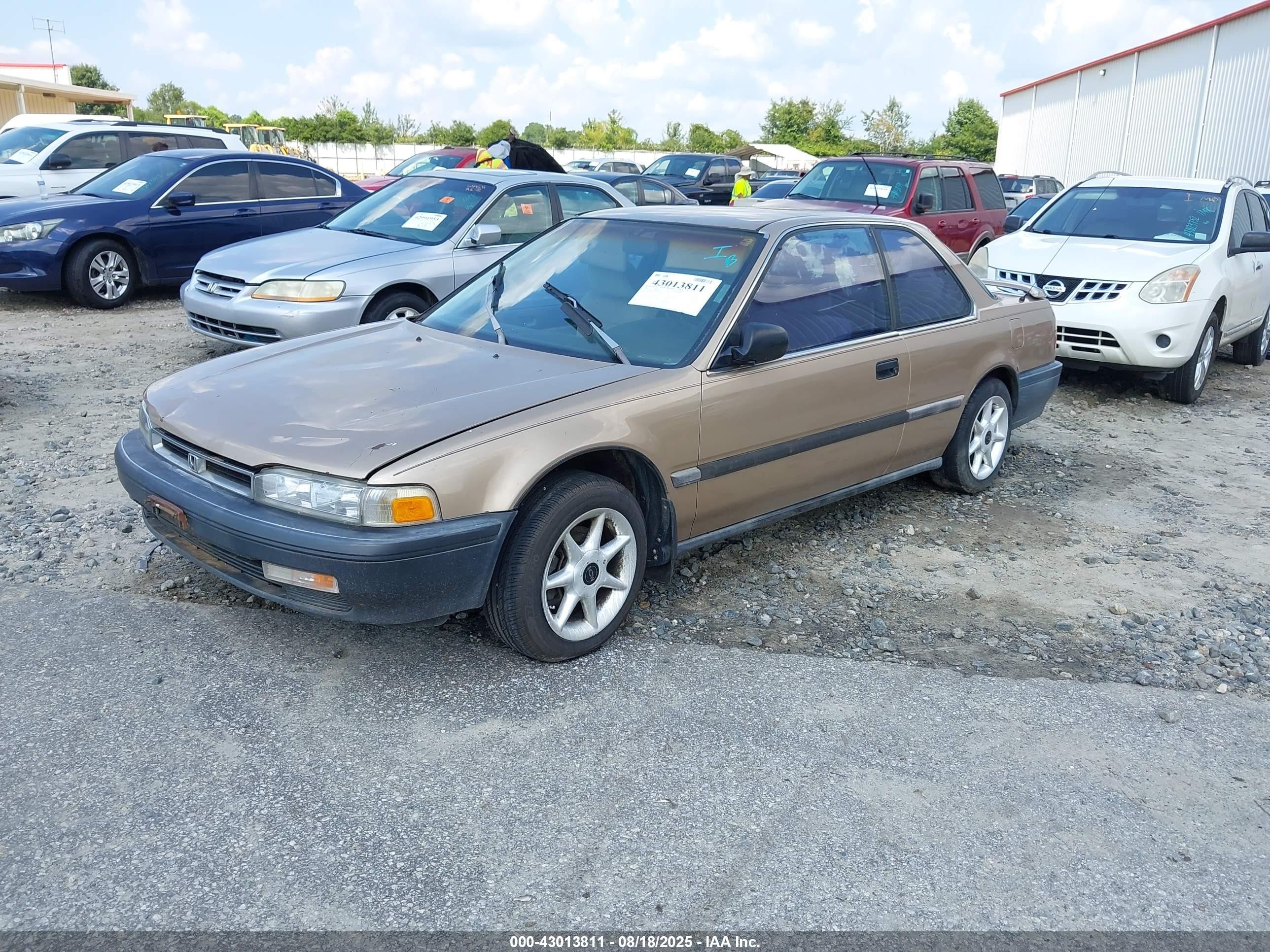 1990 Honda Accord Dx/lx Tan vin: 1HGCB7240LA029112
