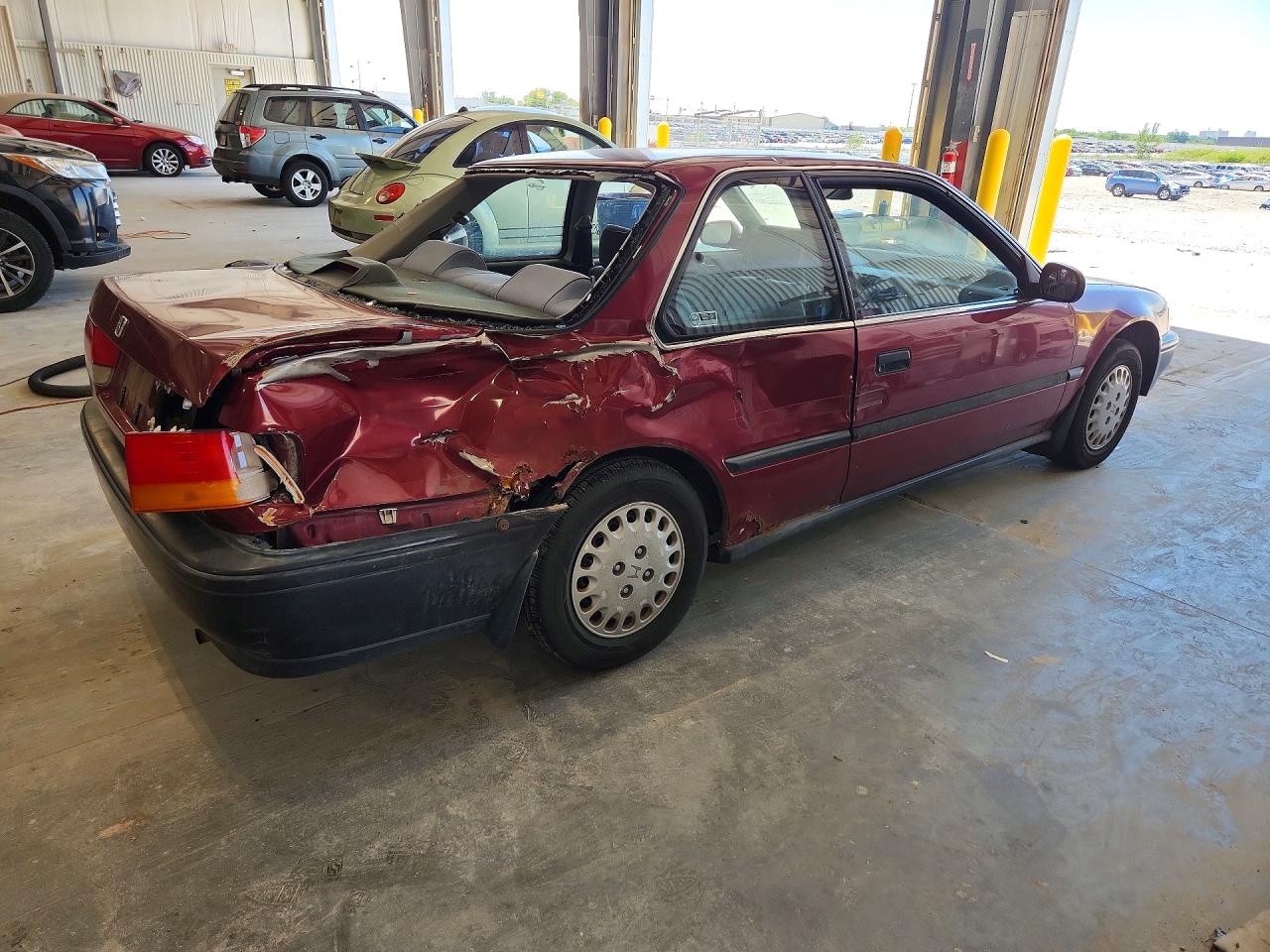 1993 Honda Accord Dx Red vin: 1HGCB7248PA010071