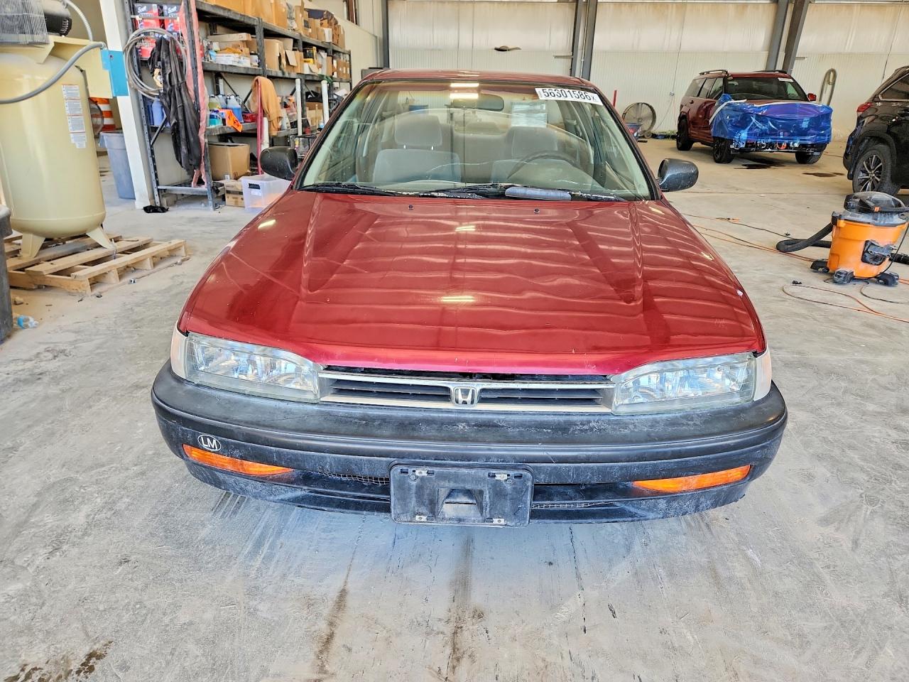 1993 Honda Accord Dx Red vin: 1HGCB7248PA010071