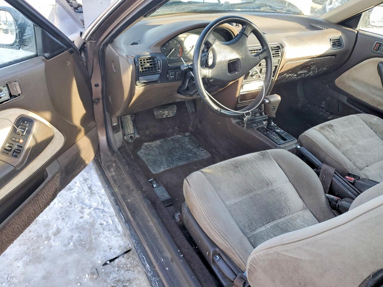 1990 Honda Accord Lx Tan vin: 1HGCB725XLA038456
