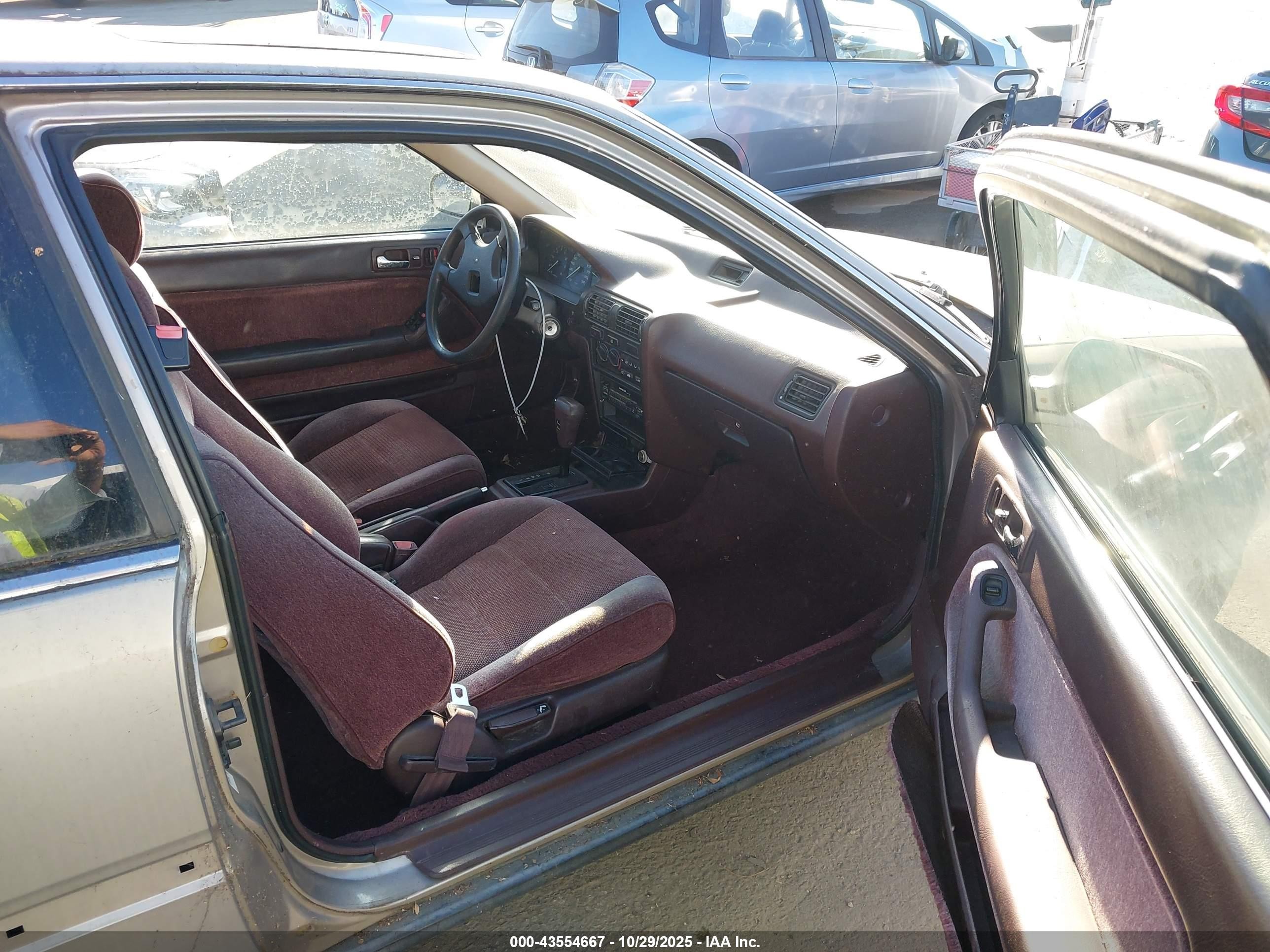 1990 Honda Accord Ex/ex-r Gold vin: 1HGCB7266LA047597