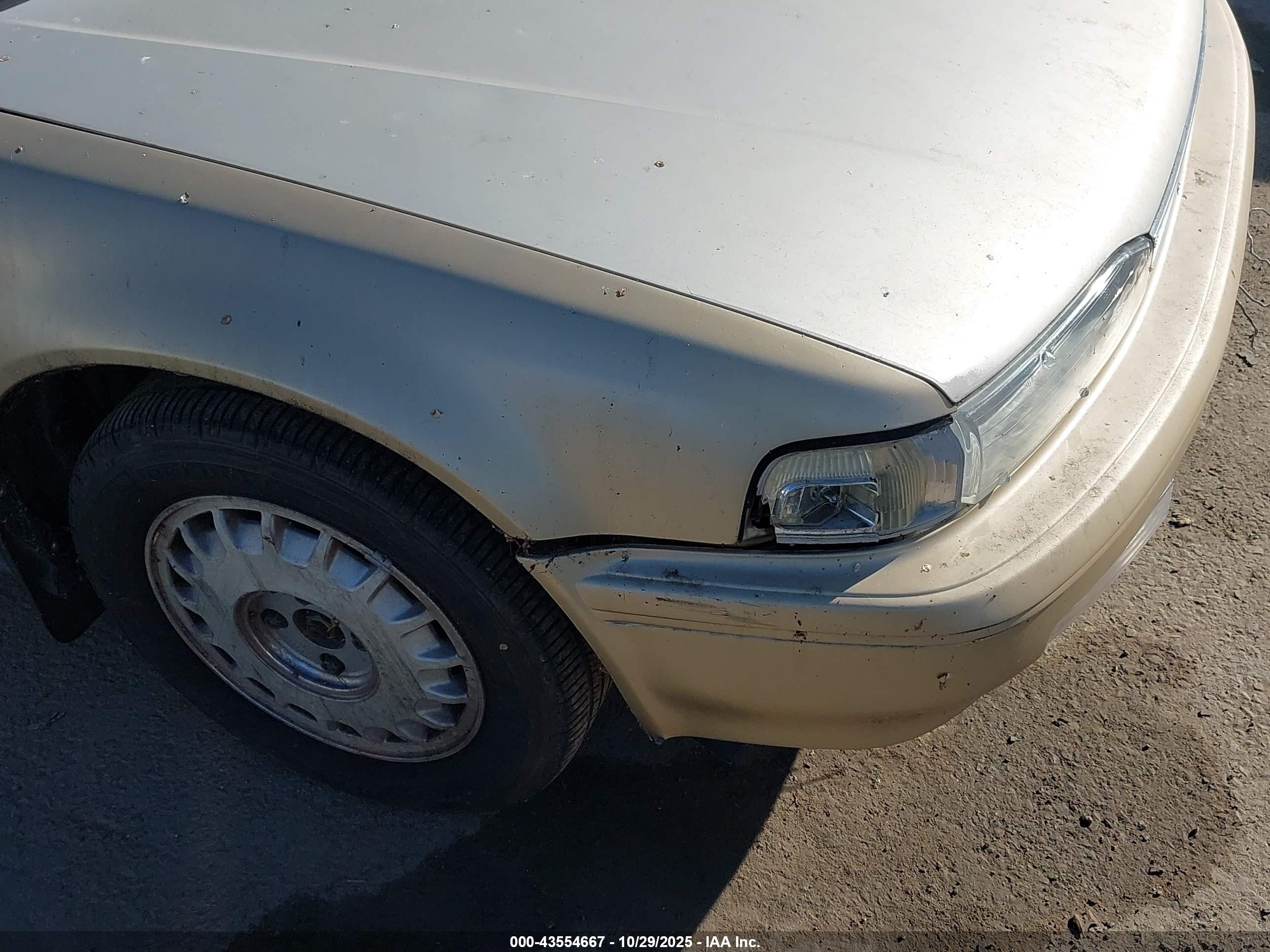 1990 Honda Accord Ex/ex-r Gold vin: 1HGCB7266LA047597