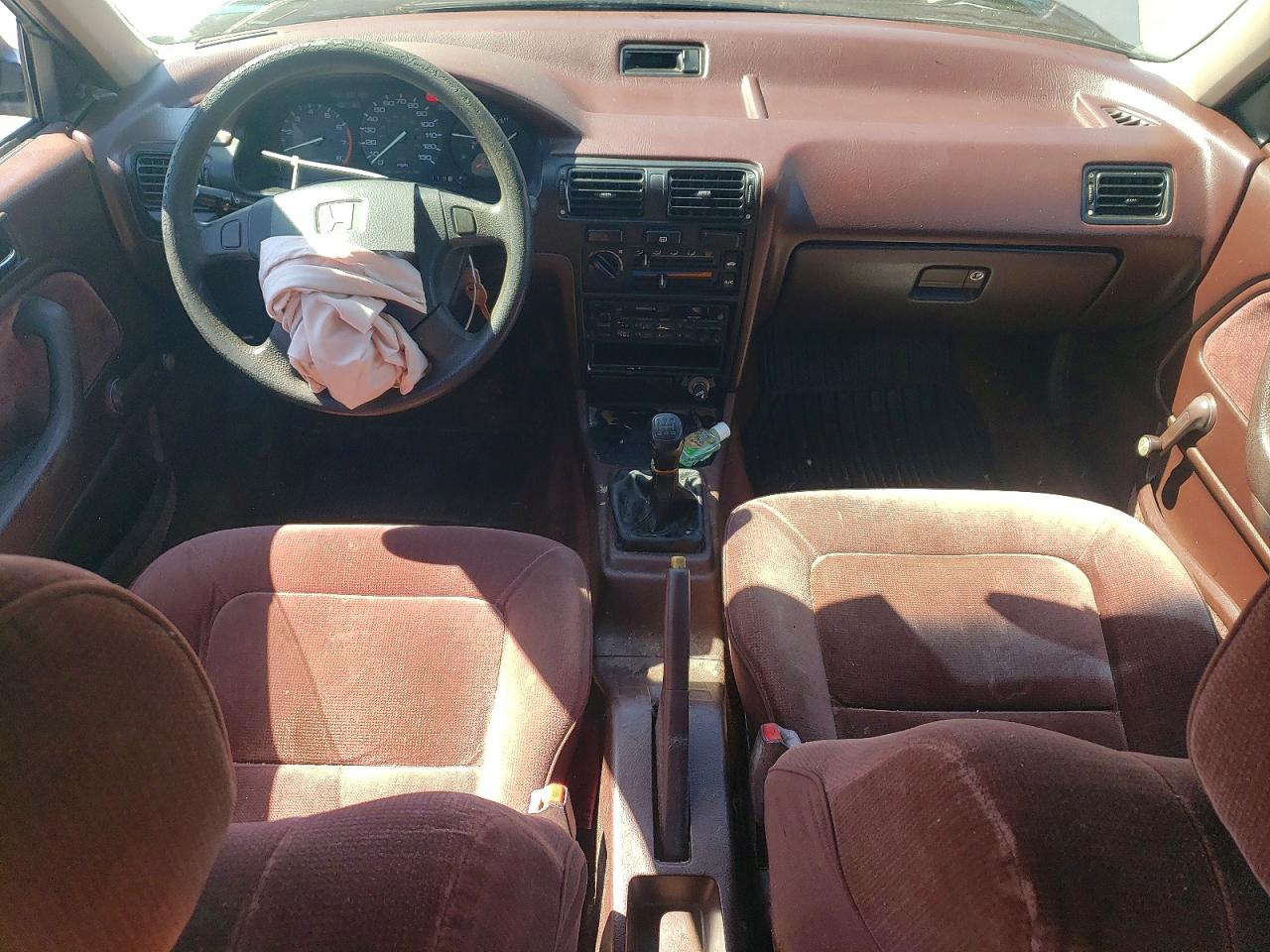 1992 Honda Accord Dx Gray vin: 1HGCB7541NA201517