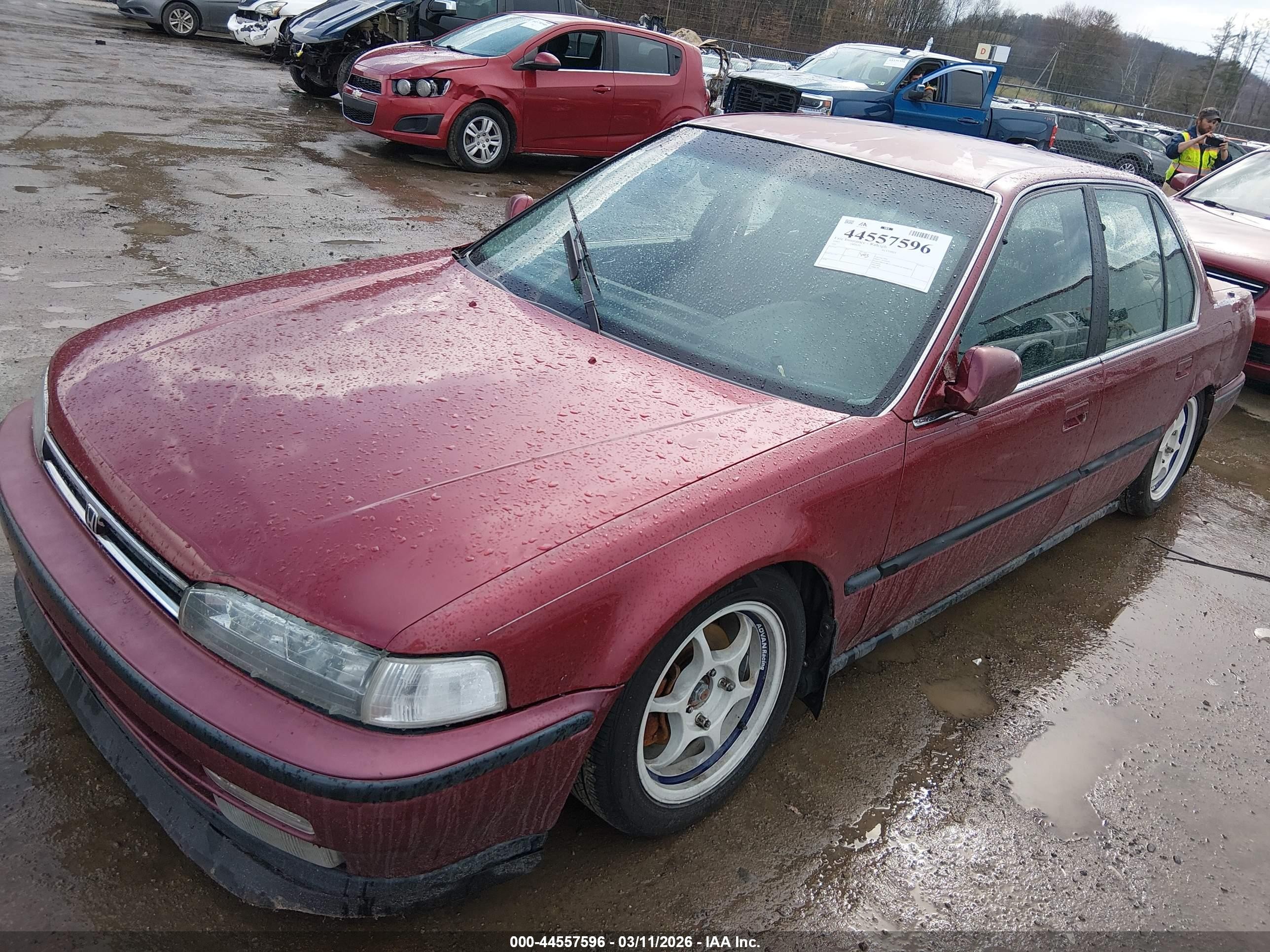 1993 Honda Accord Lx Maroon vin: 1HGCB7551PA092553