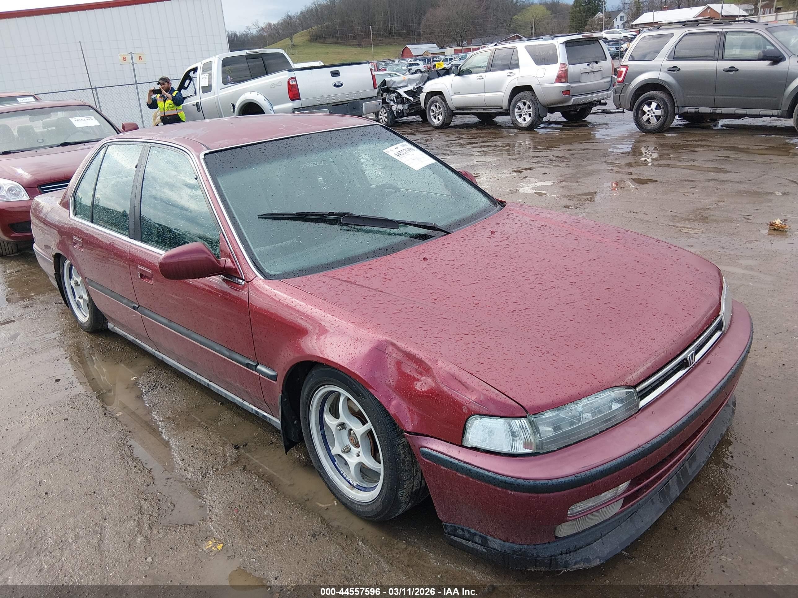 1993 Honda Accord Lx Maroon vin: 1HGCB7551PA092553