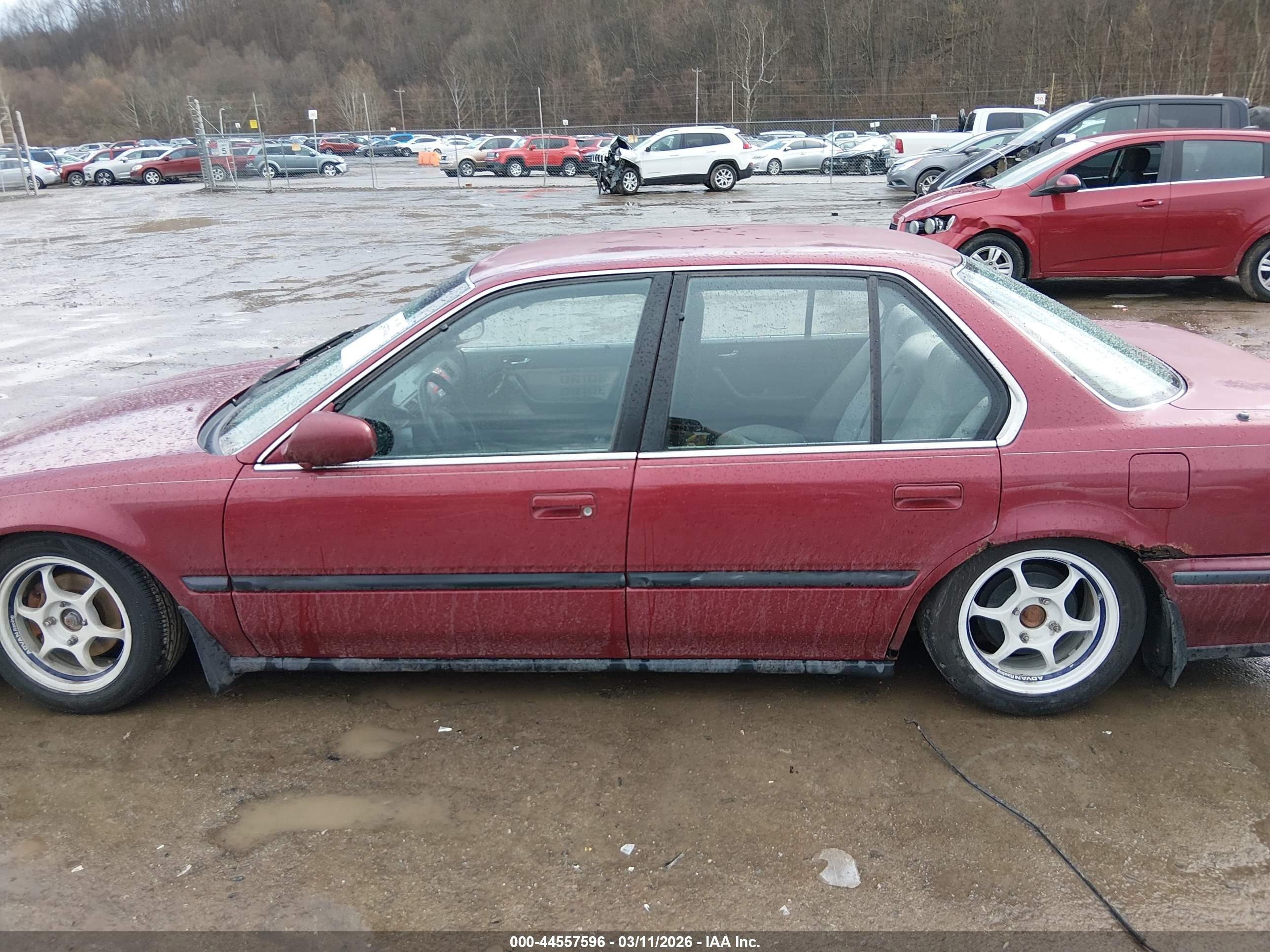 1993 Honda Accord Lx Maroon vin: 1HGCB7551PA092553