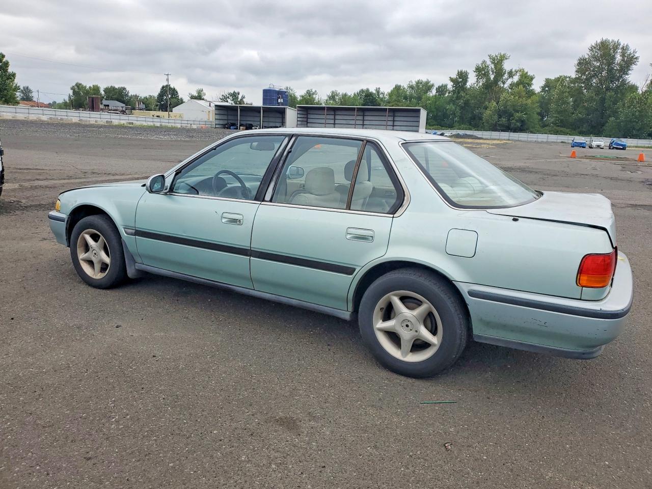 1992 Honda Accord Lx Бирюзовый vin: 1HGCB7555NA121789