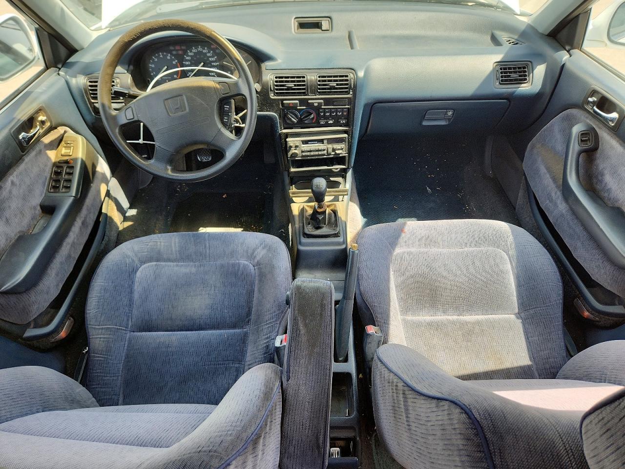 1993 Honda Accord Lx White vin: 1HGCB7555PA005267
