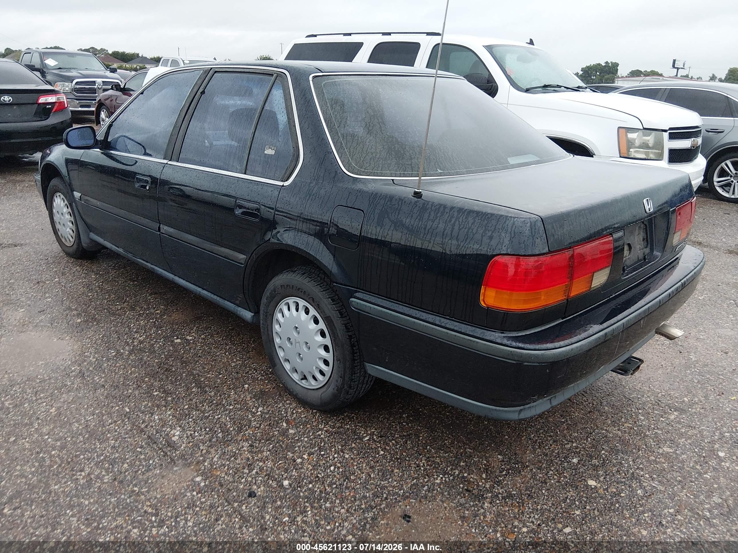 1992 Honda Accord Lx Dark Blue vin: 1HGCB7558NA052953