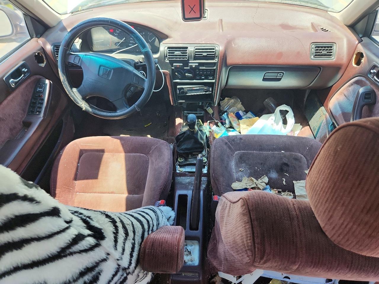 1993 Honda Accord Lx Gray vin: 1HGCB7558PA033502