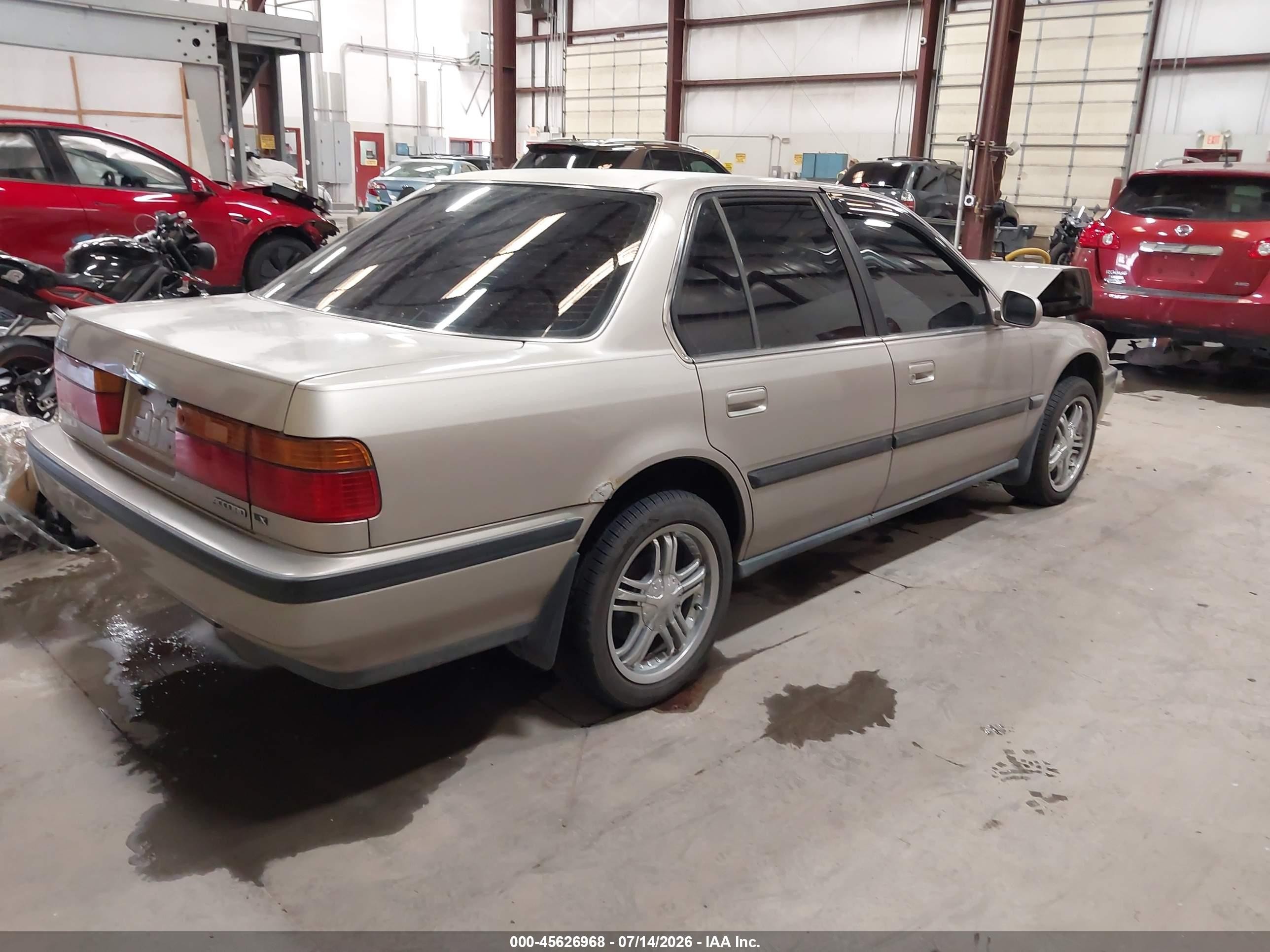 1991 Honda Accord Lx/ex Champagne vin: 1HGCB7559MA084180