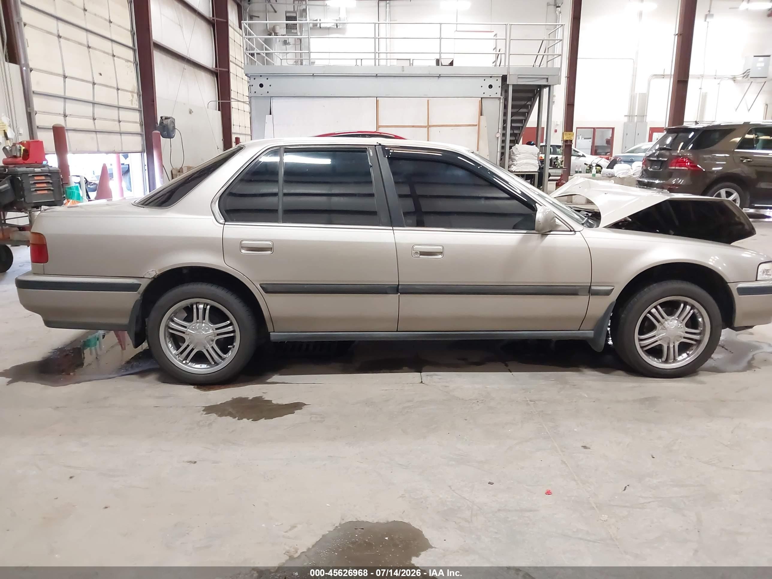 1991 Honda Accord Lx/ex Champagne vin: 1HGCB7559MA084180