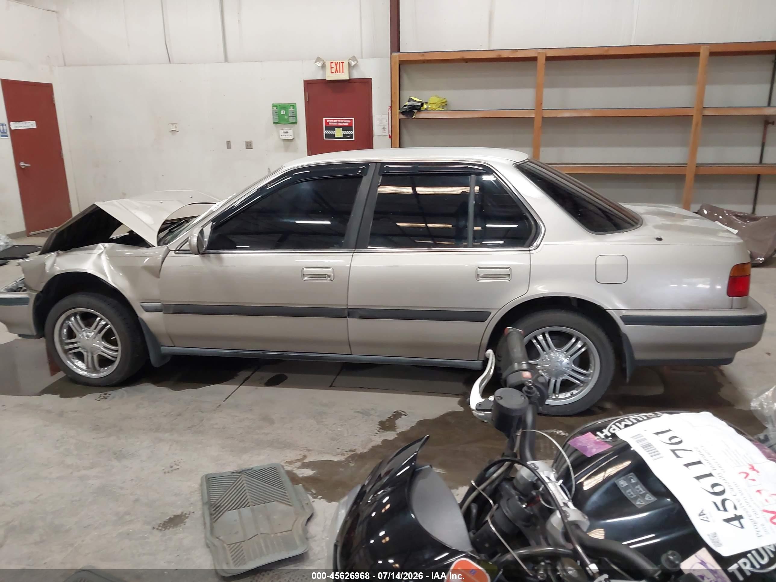 1991 Honda Accord Lx/ex Champagne vin: 1HGCB7559MA084180