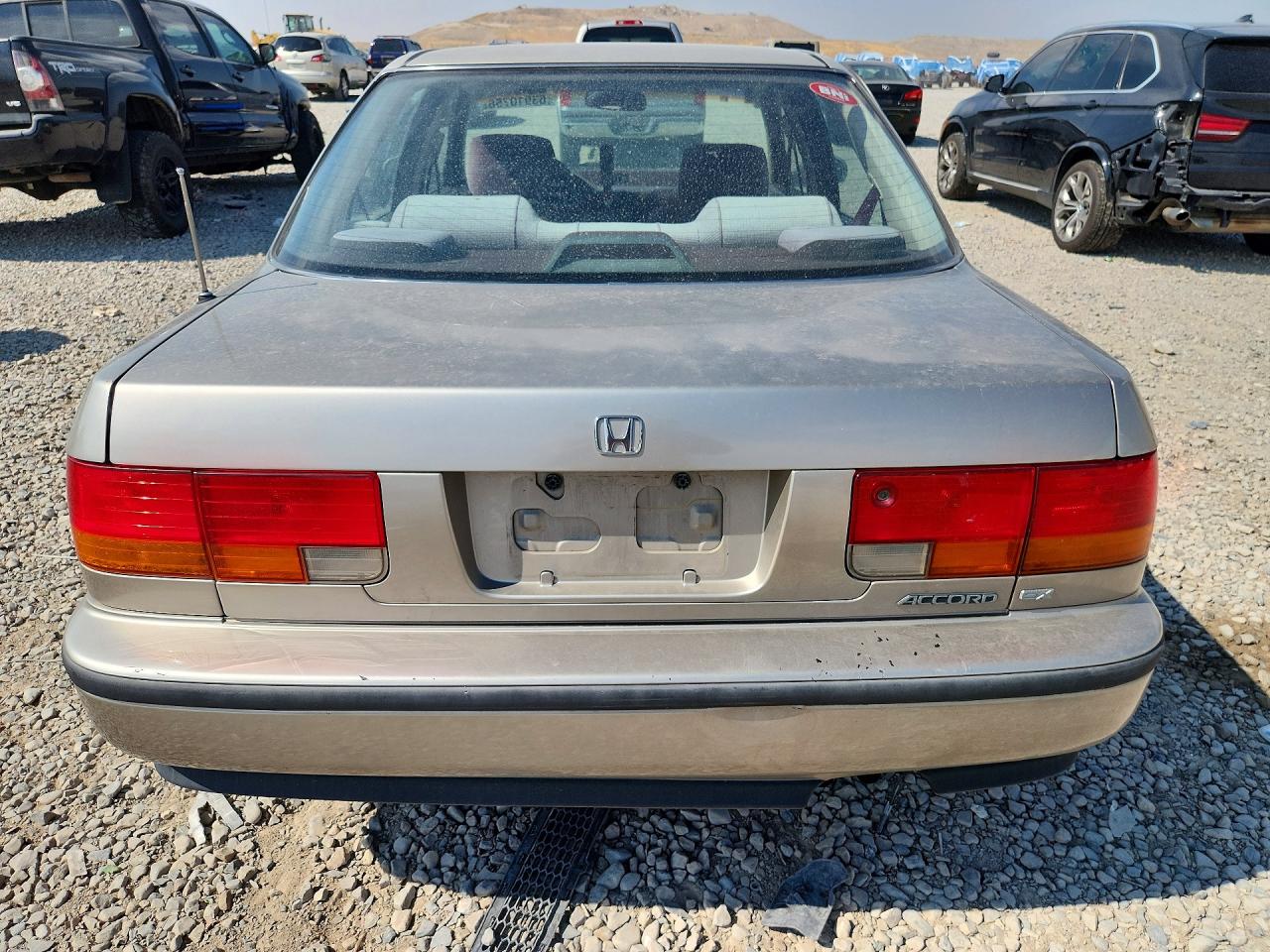 1992 Honda Accord Ex Brown vin: 1HGCB7572NA116292
