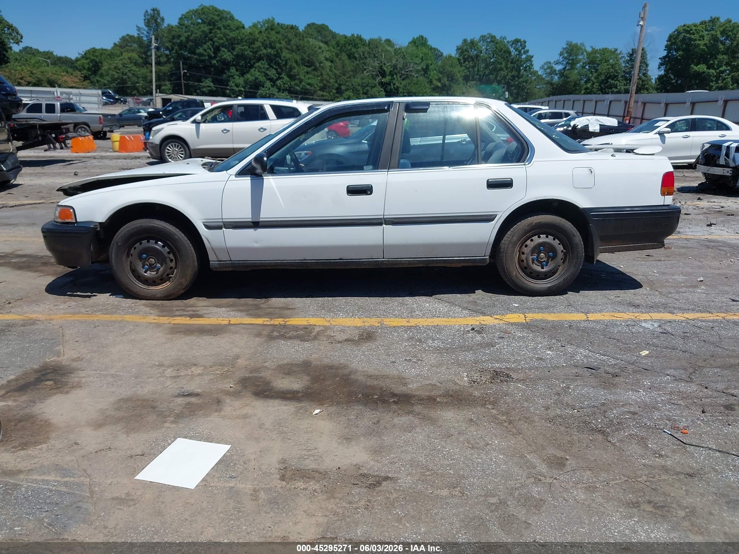 1993 Honda Accord Dx White vin: 1HGCB7641PA162462