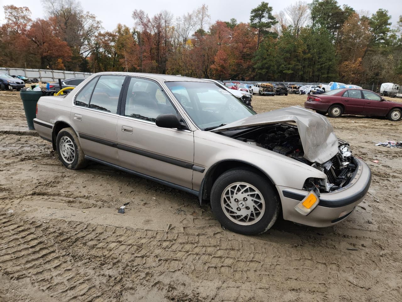 1990 Honda Accord Lx Silver vin: 1HGCB7650LA185542