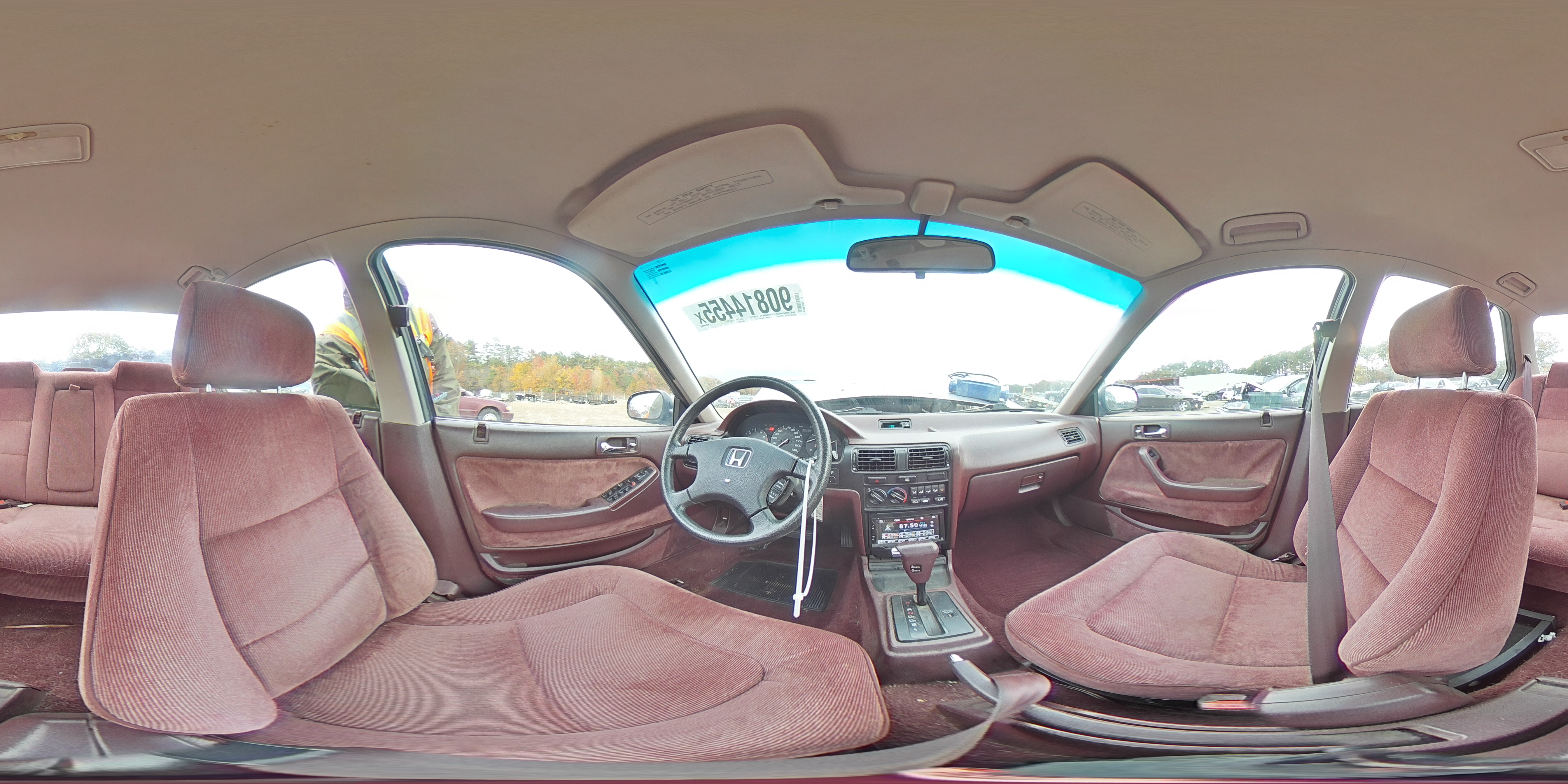 1990 Honda Accord Lx Silver vin: 1HGCB7650LA185542