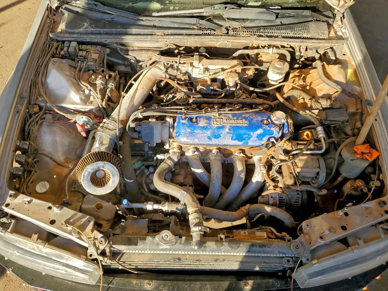 1991 Honda Accord Lx Silver vin: 1HGCB7650MA143437