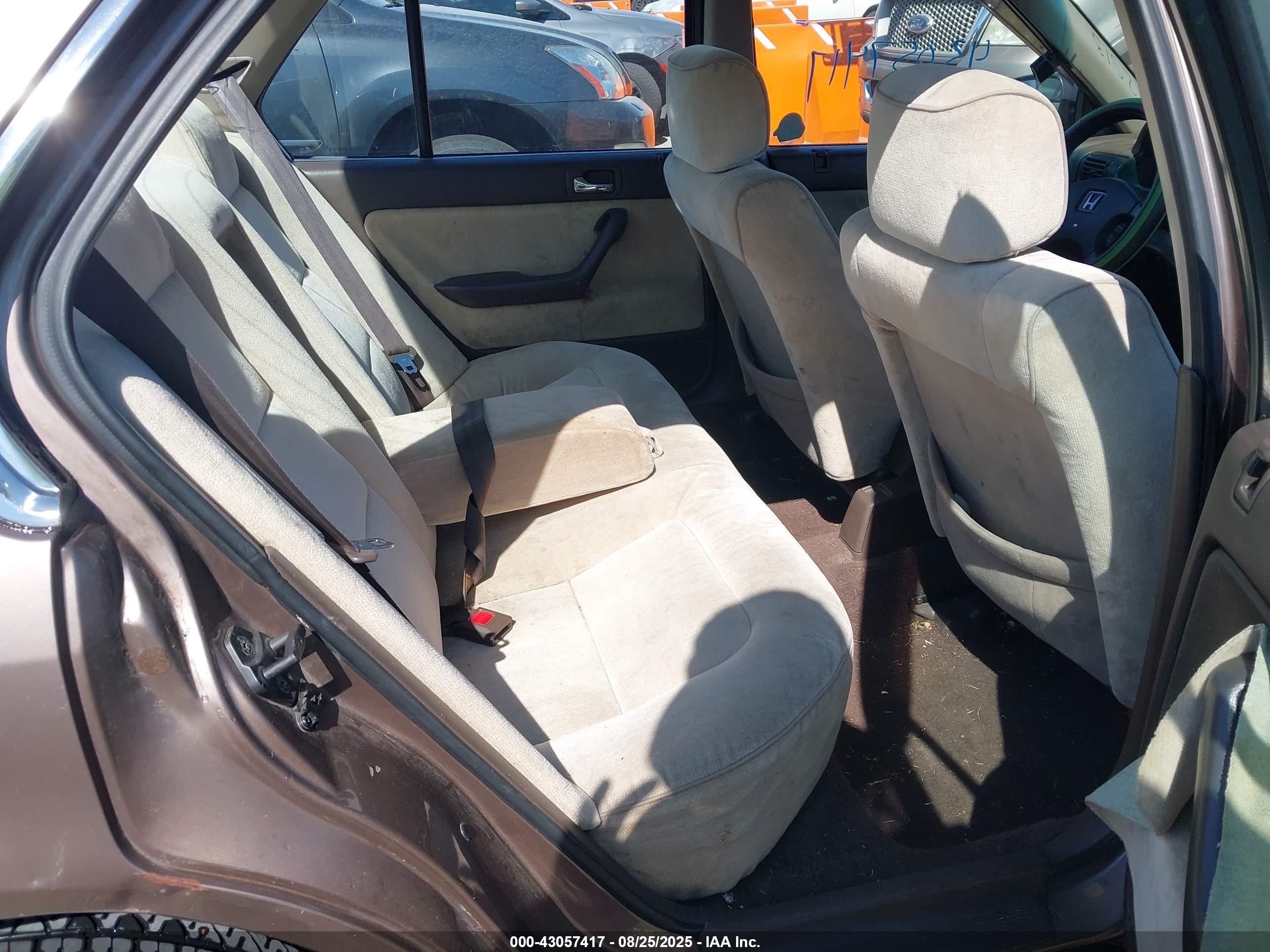1990 Honda Accord Lx/ex Brown vin: 1HGCB7652LA042513
